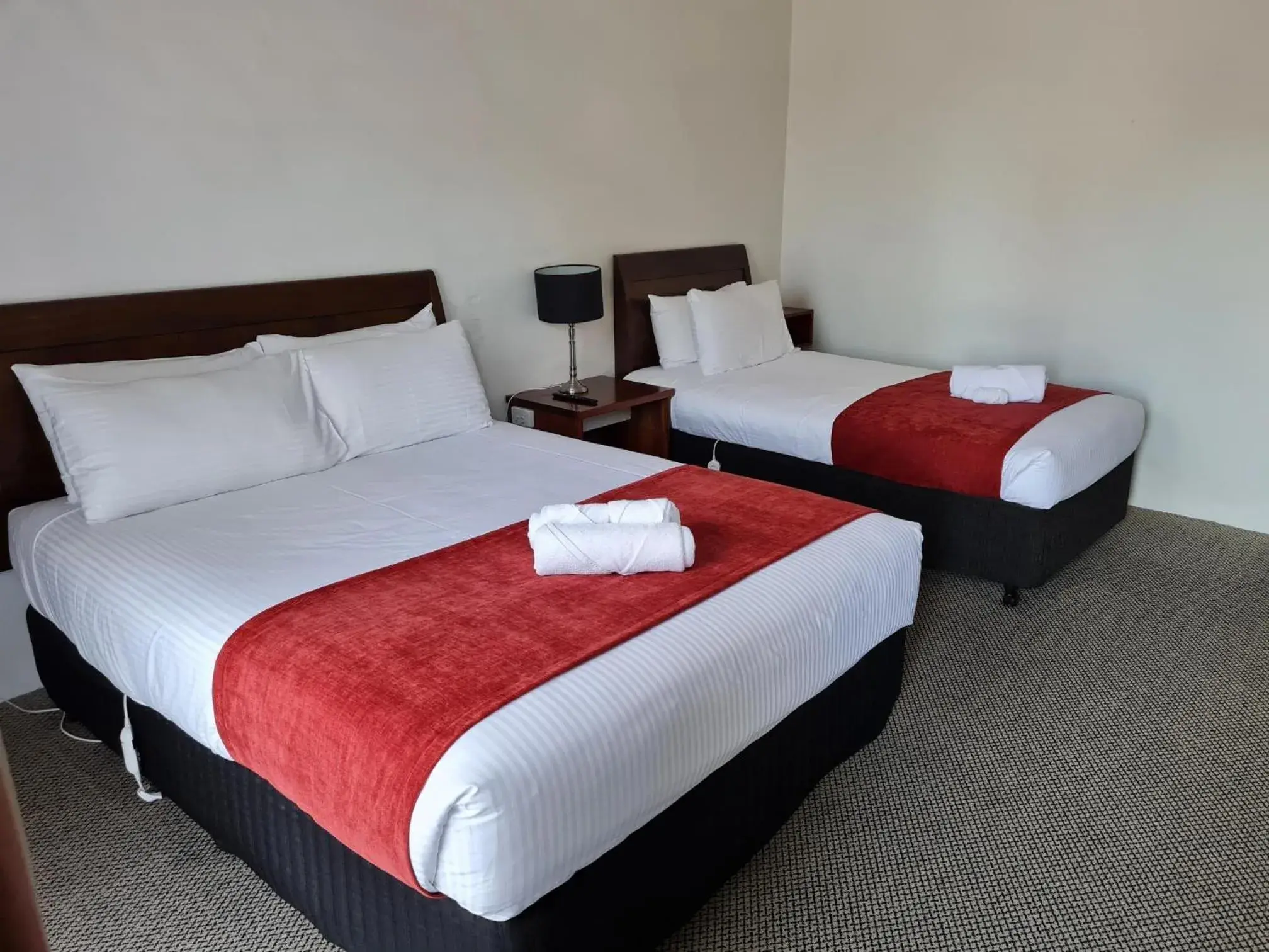 Bed in Seaton Arms Motor Inn Bed in Seaton Arms Motor Inn