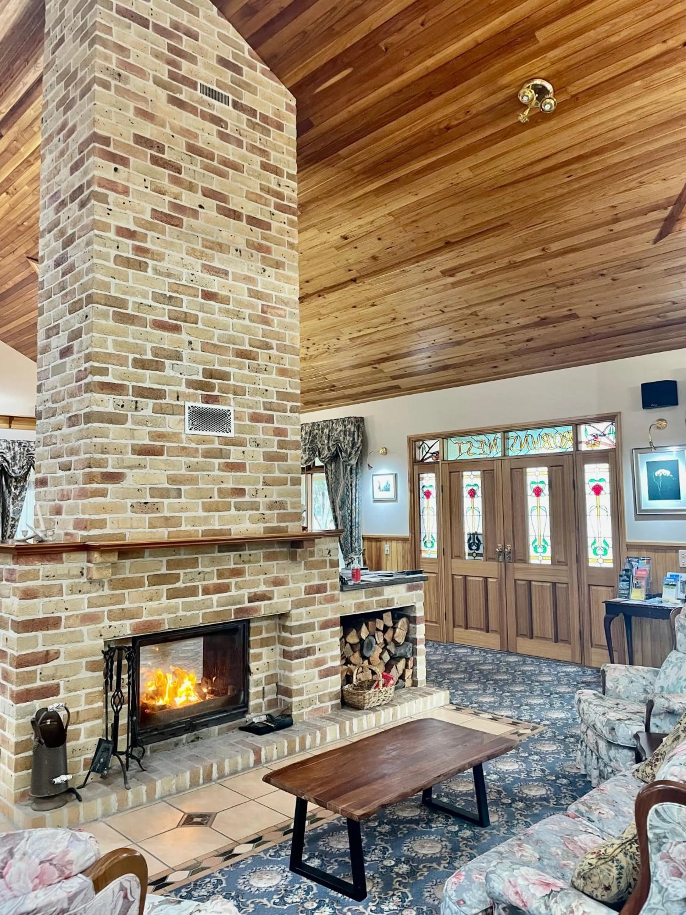 fireplace in Robyn's Nest Lakeside Resort
