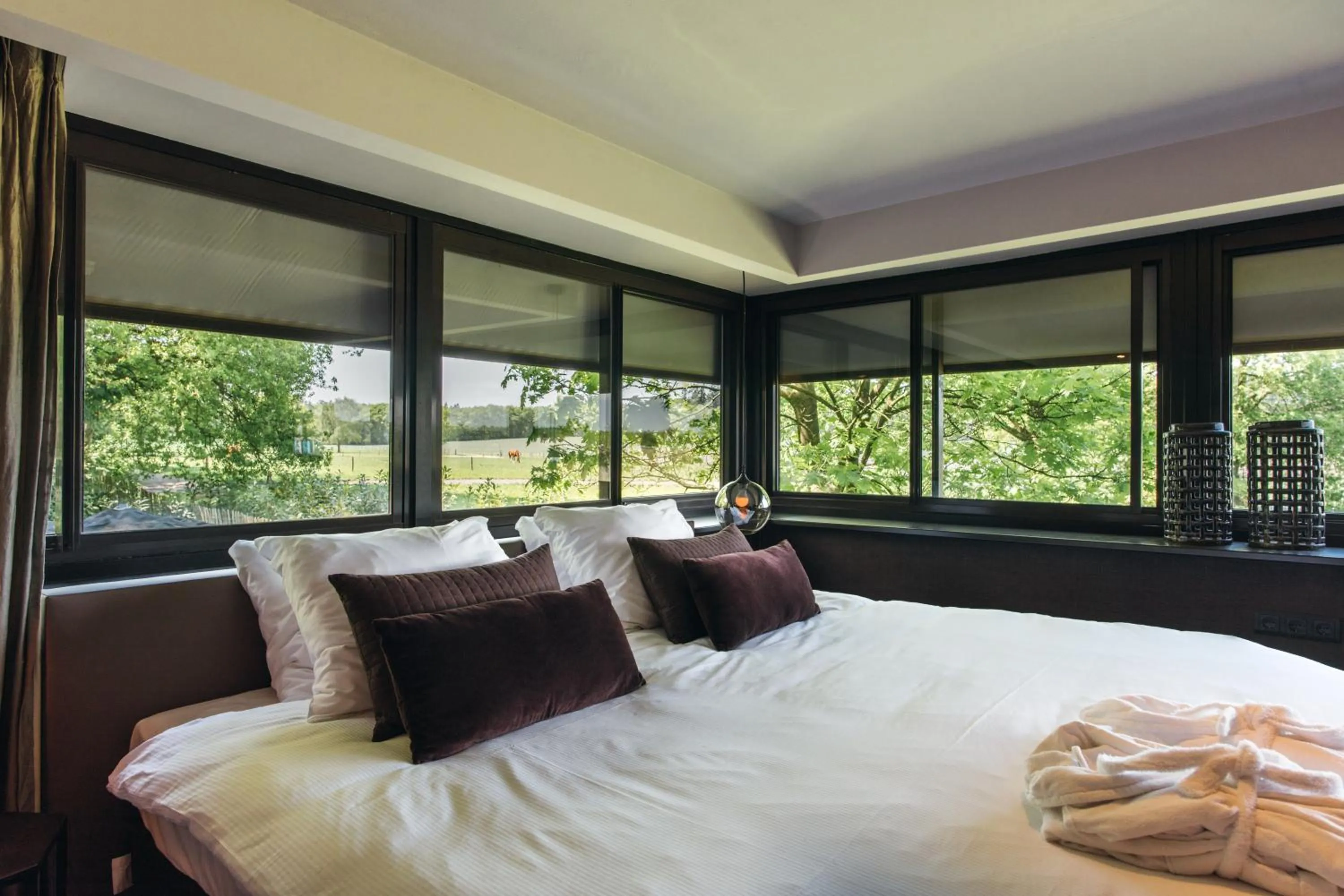 Bed in Van der Valk Hotel Apeldoorn - de Cantharel