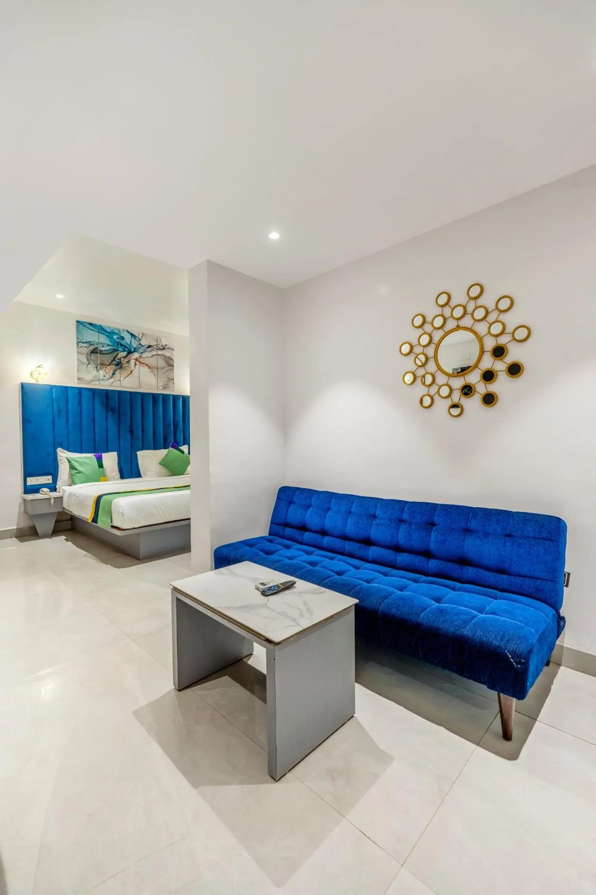 Bedroom, Bed in Treebo Sunheads Bedroom, Bed in Treebo Sunheads