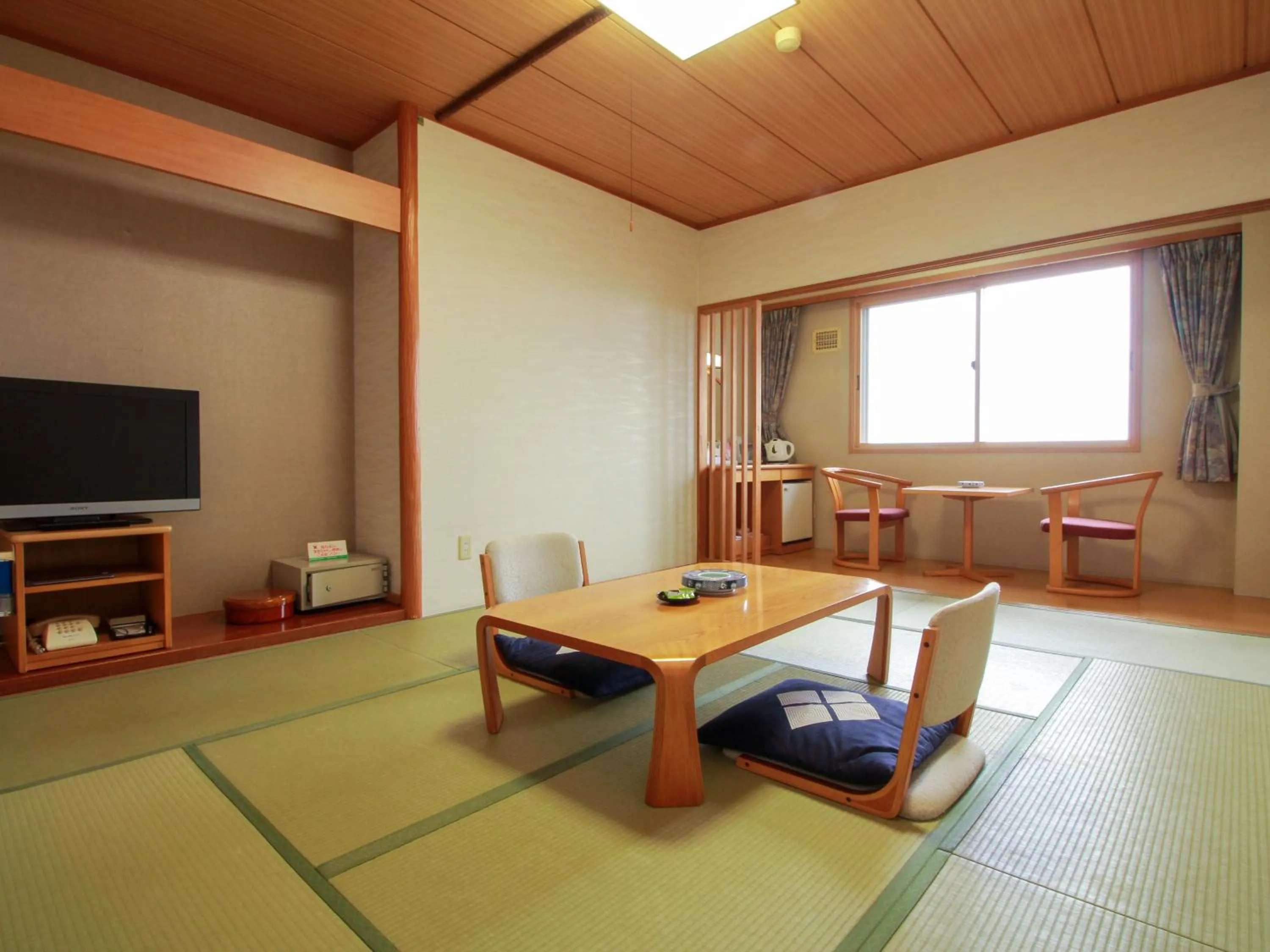 Photo of the whole room in Iwanai Kogen Hotel