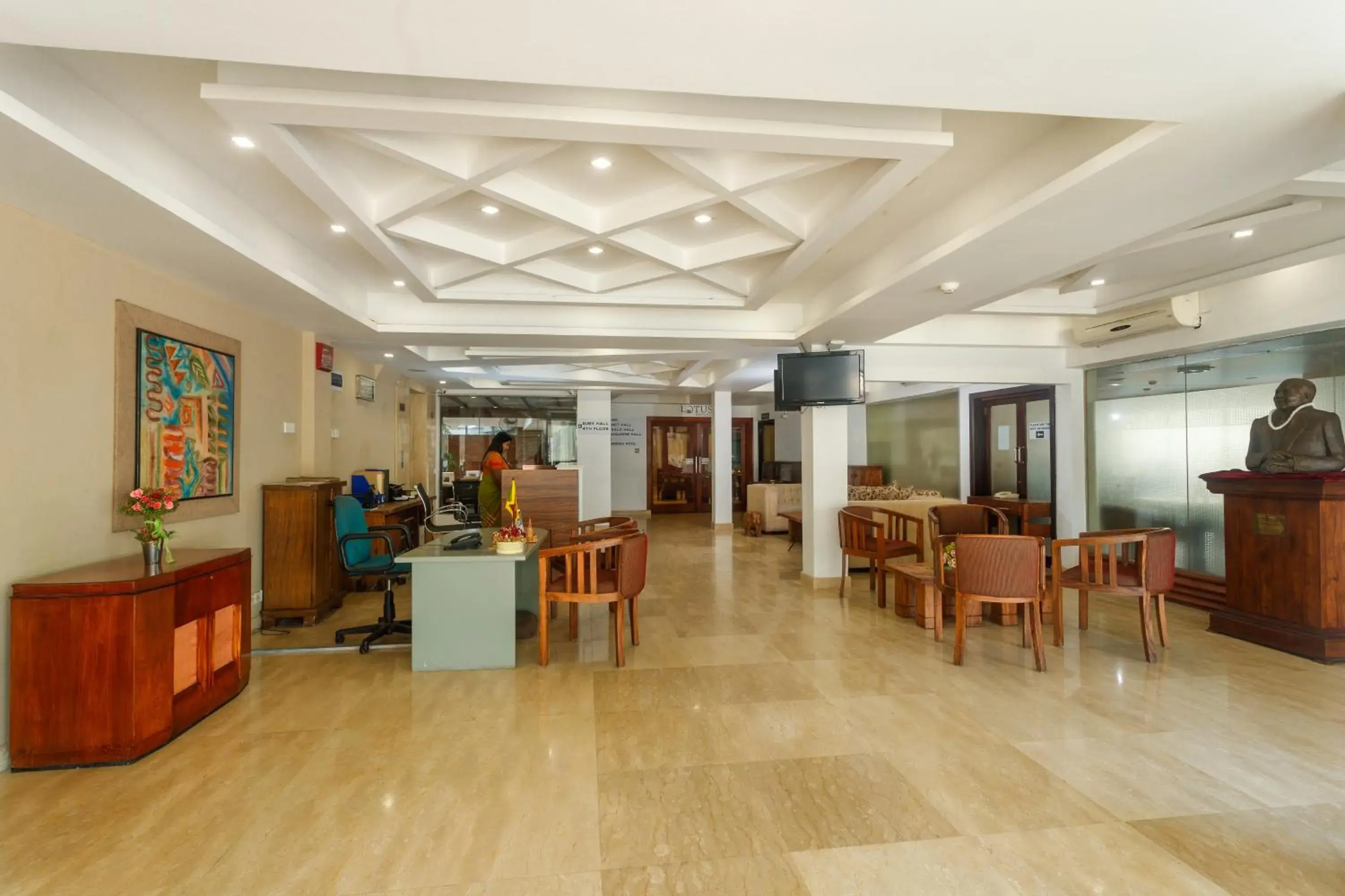 Lobby or reception in Hotel Janaki Lobby or reception in Hotel Janaki