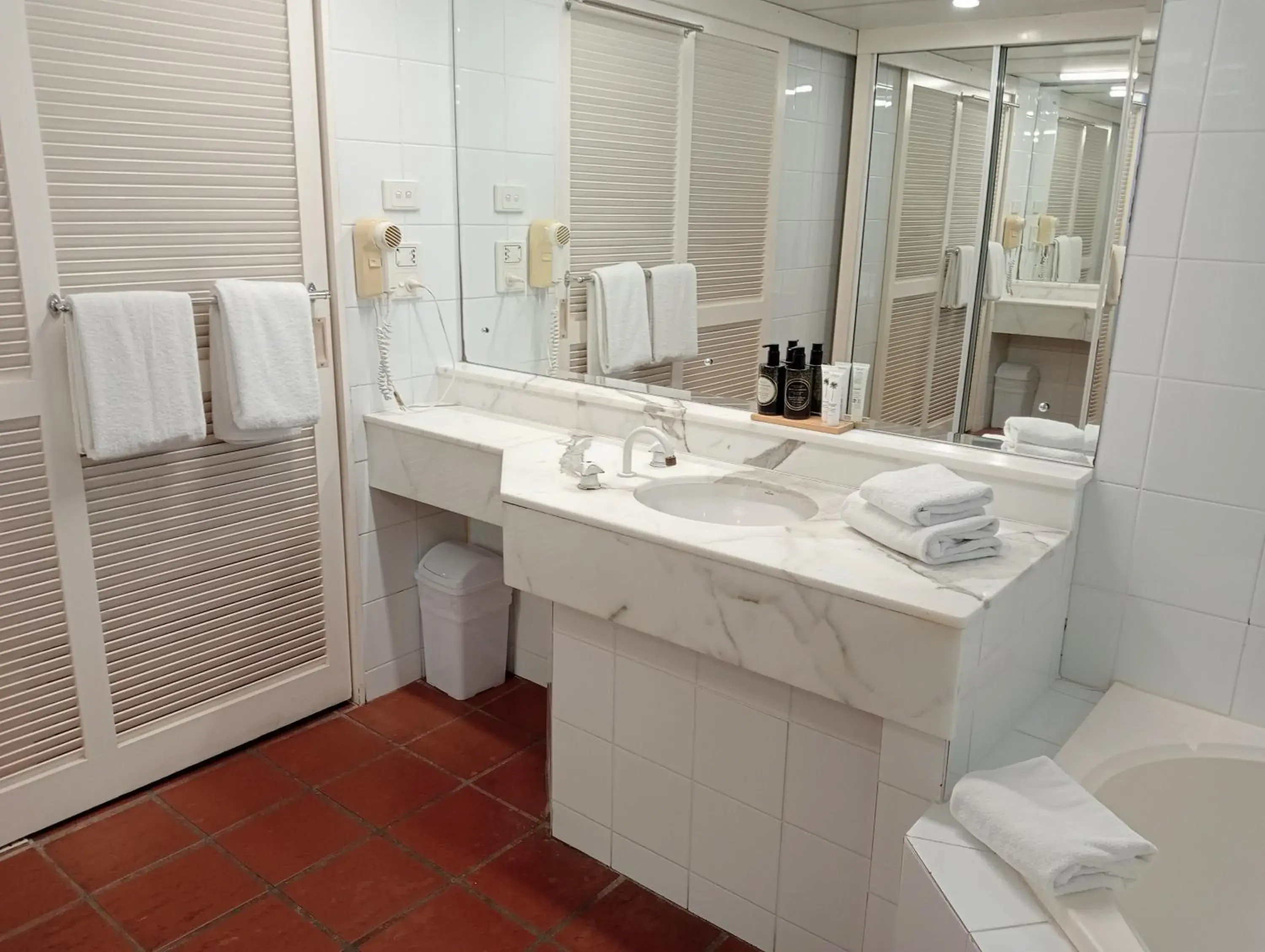 Superior Triple Room in Club Tropical Resort - Official Onsite Reception & Check In Superior Triple Room in Club Tropical Resort - Official Onsite Reception & Check In