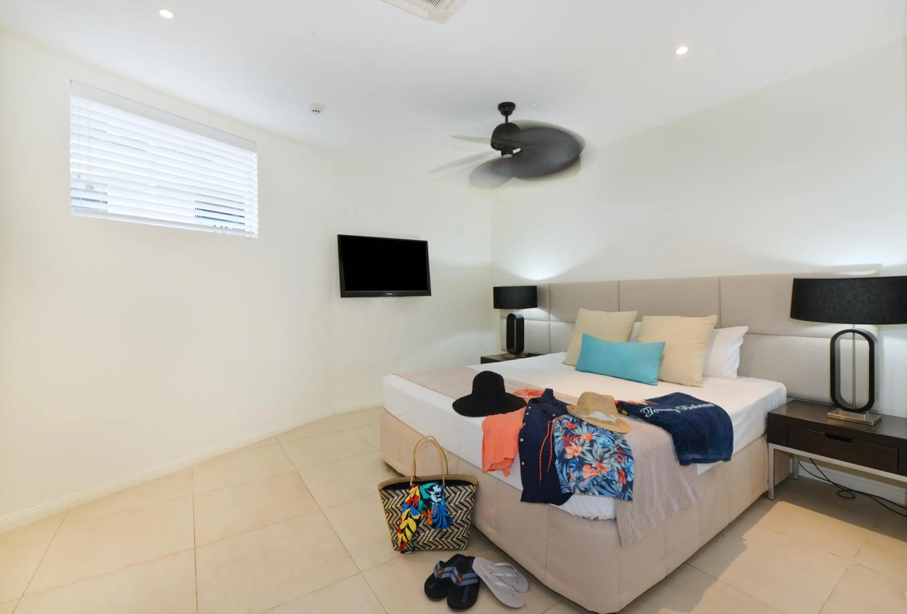 Bedroom, Bed in Club Tropical Resort - Official Onsite Reception & Check In