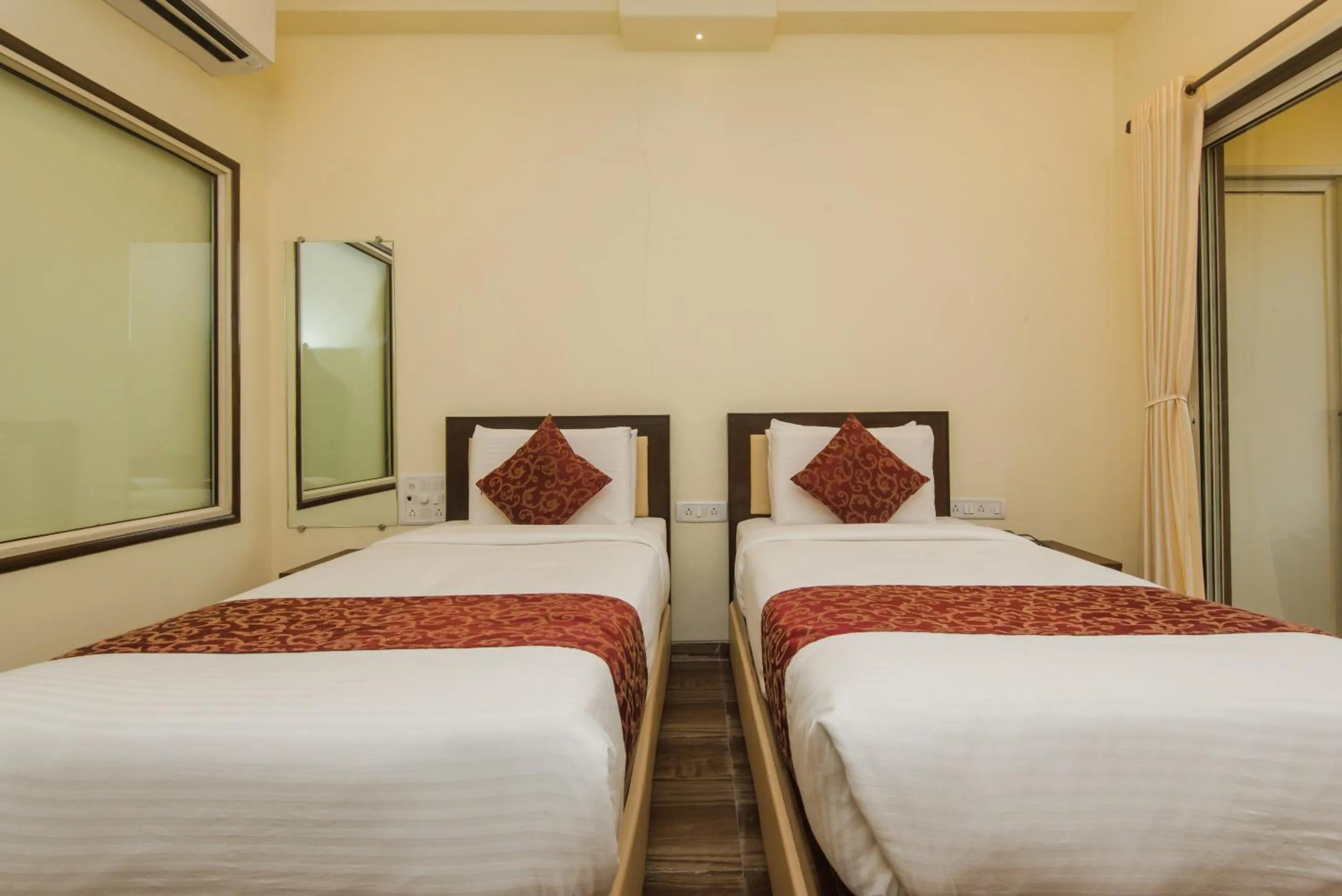 Bedroom, Bed in Hotel O Divine Residency Near Phoenix Marketcity