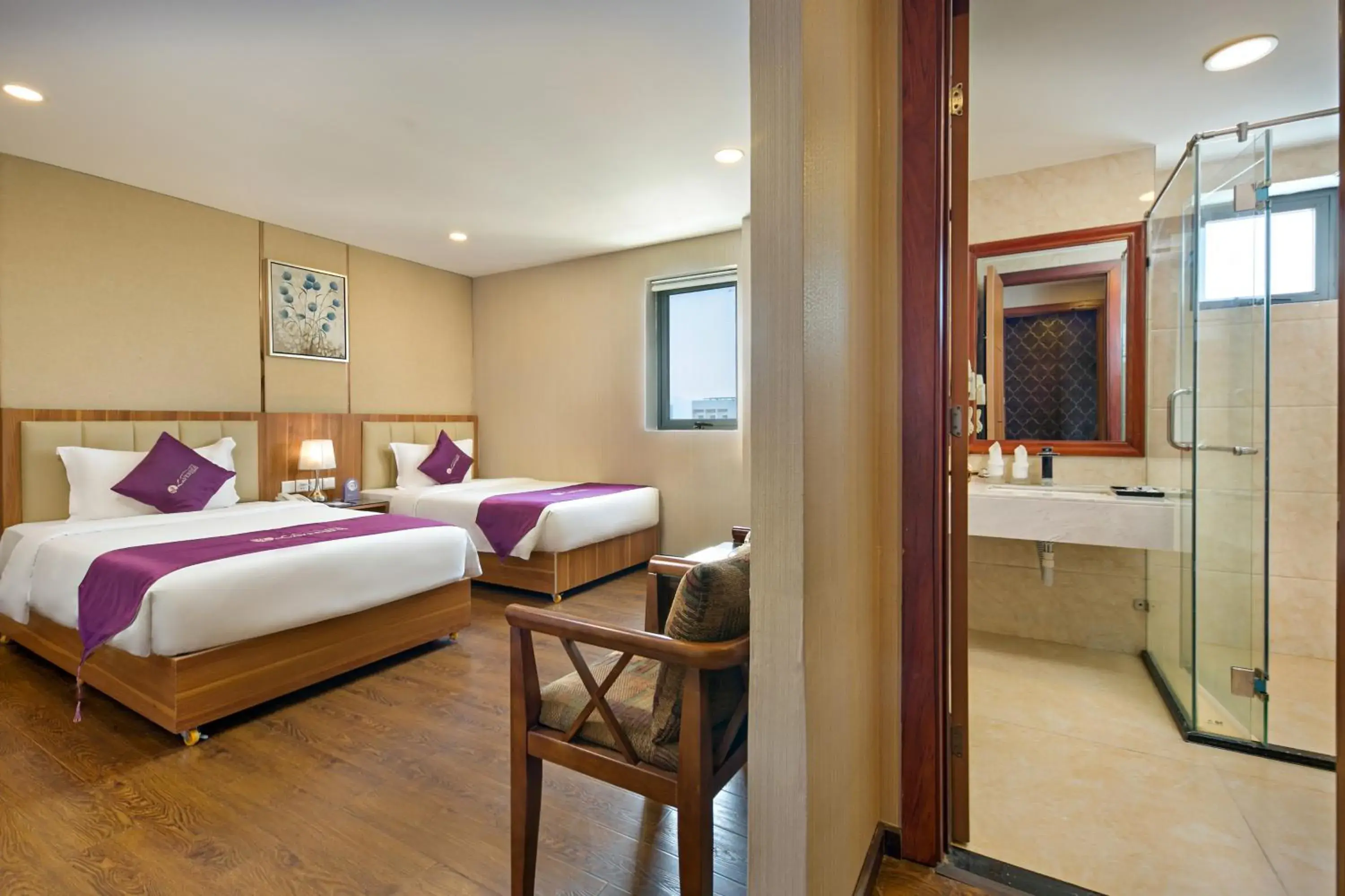 Bed in Lavender Riverside Hotel Bed in Lavender Riverside Hotel