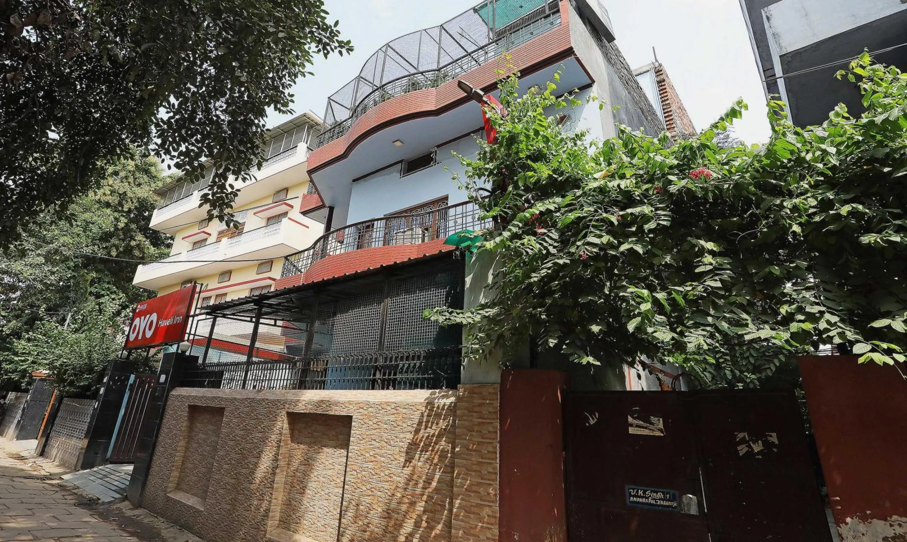 Facade/entrance in Hotel O Haveli Inn