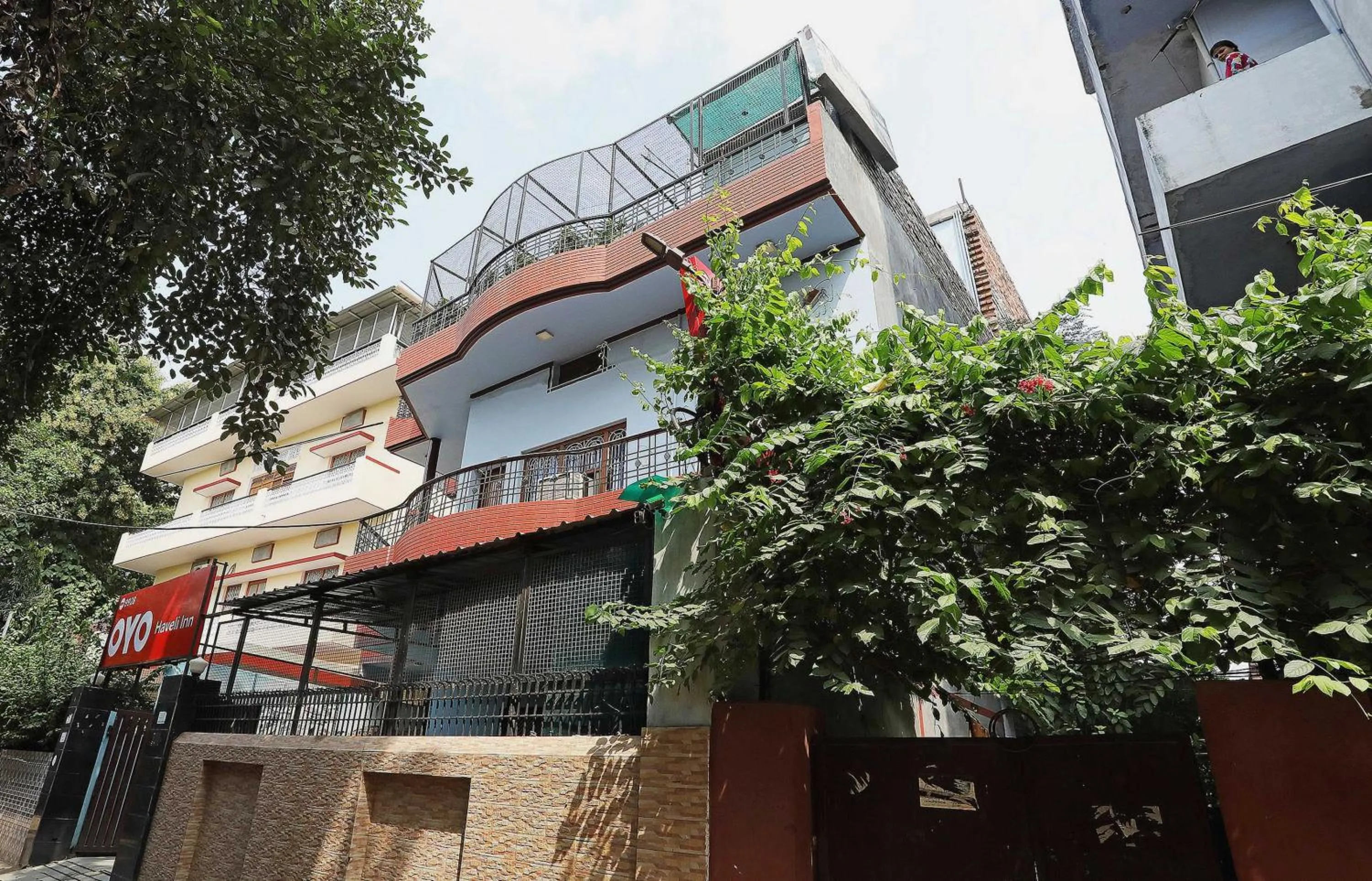 Facade/entrance in Hotel O Haveli Inn