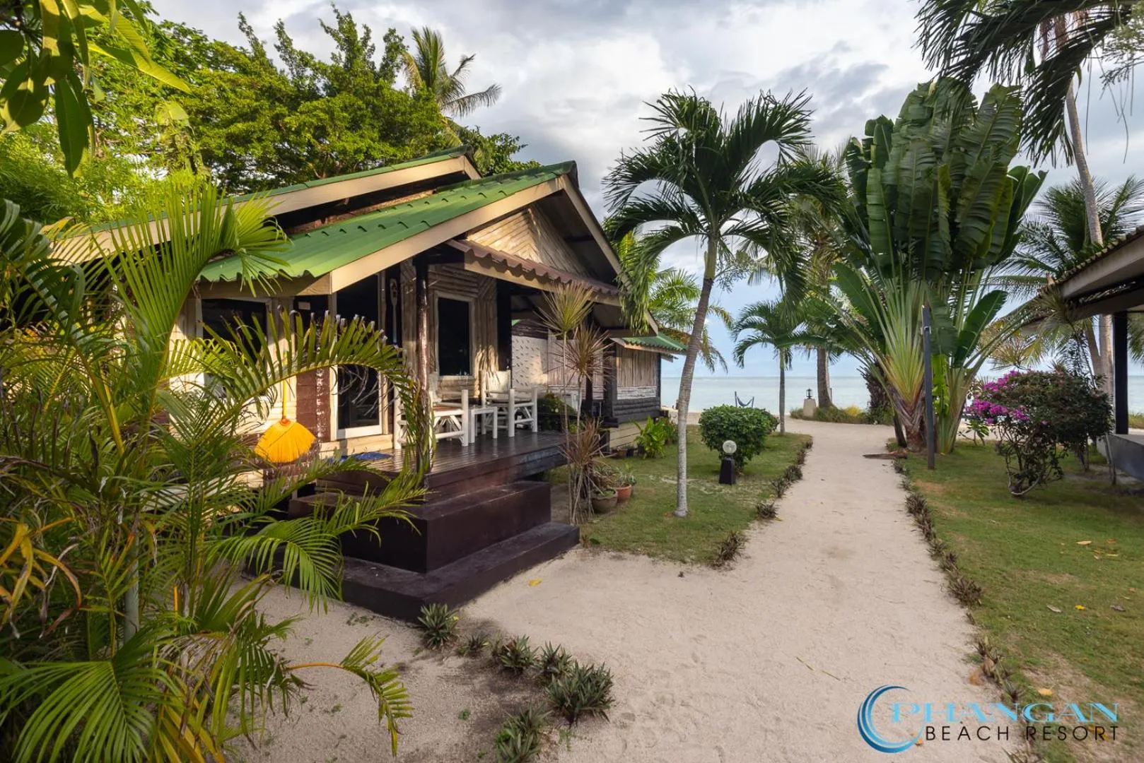 Garden in Phangan Beach Resort