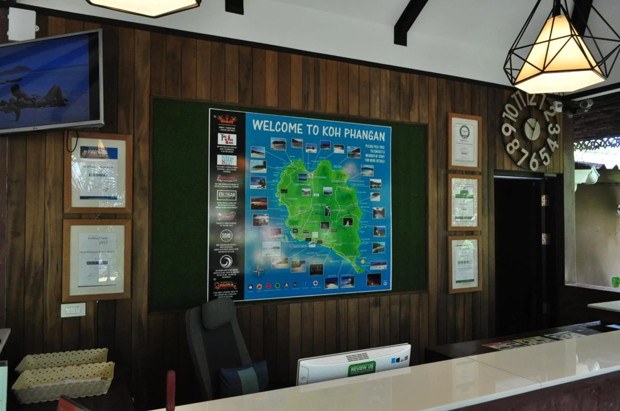 Facade/entrance in Phangan Beach Resort