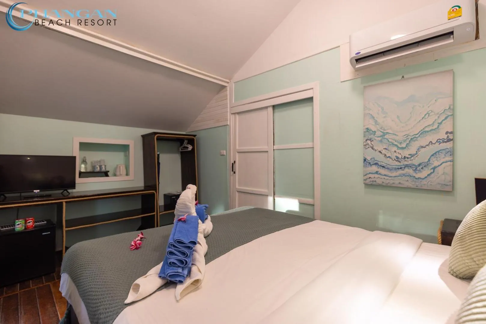 Bedroom, Bed in Phangan Beach Resort