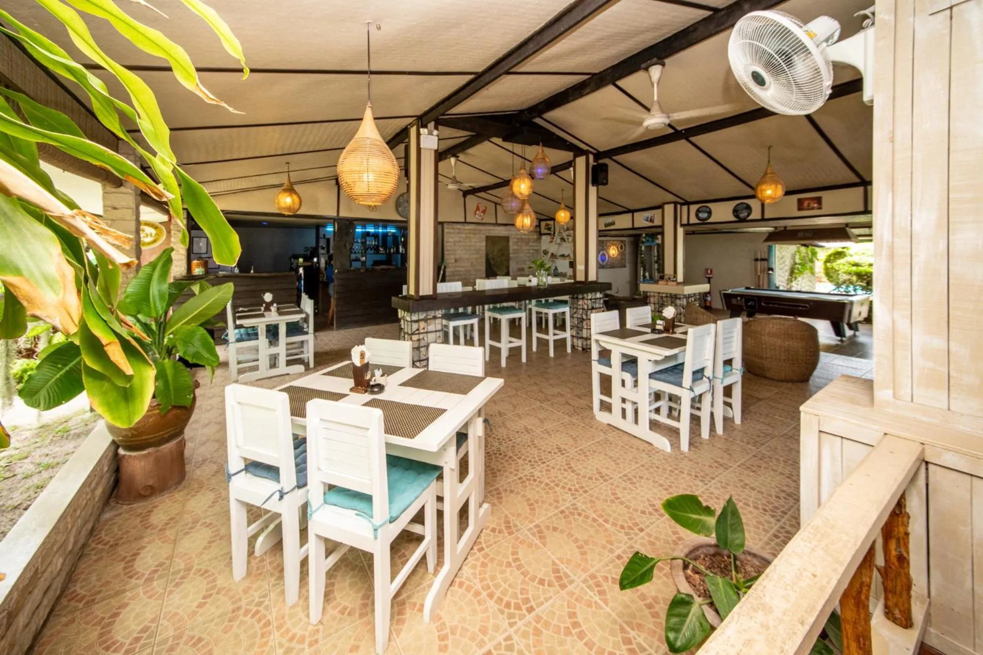 Restaurant/places to eat in Phangan Beach Resort