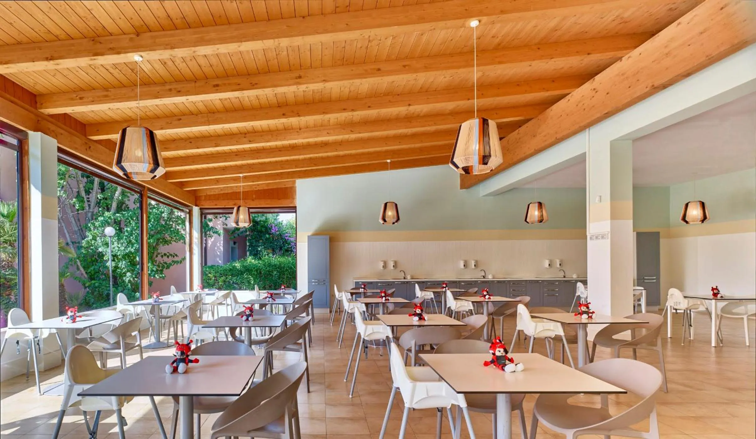 Restaurant/places to eat in Serenè Resort