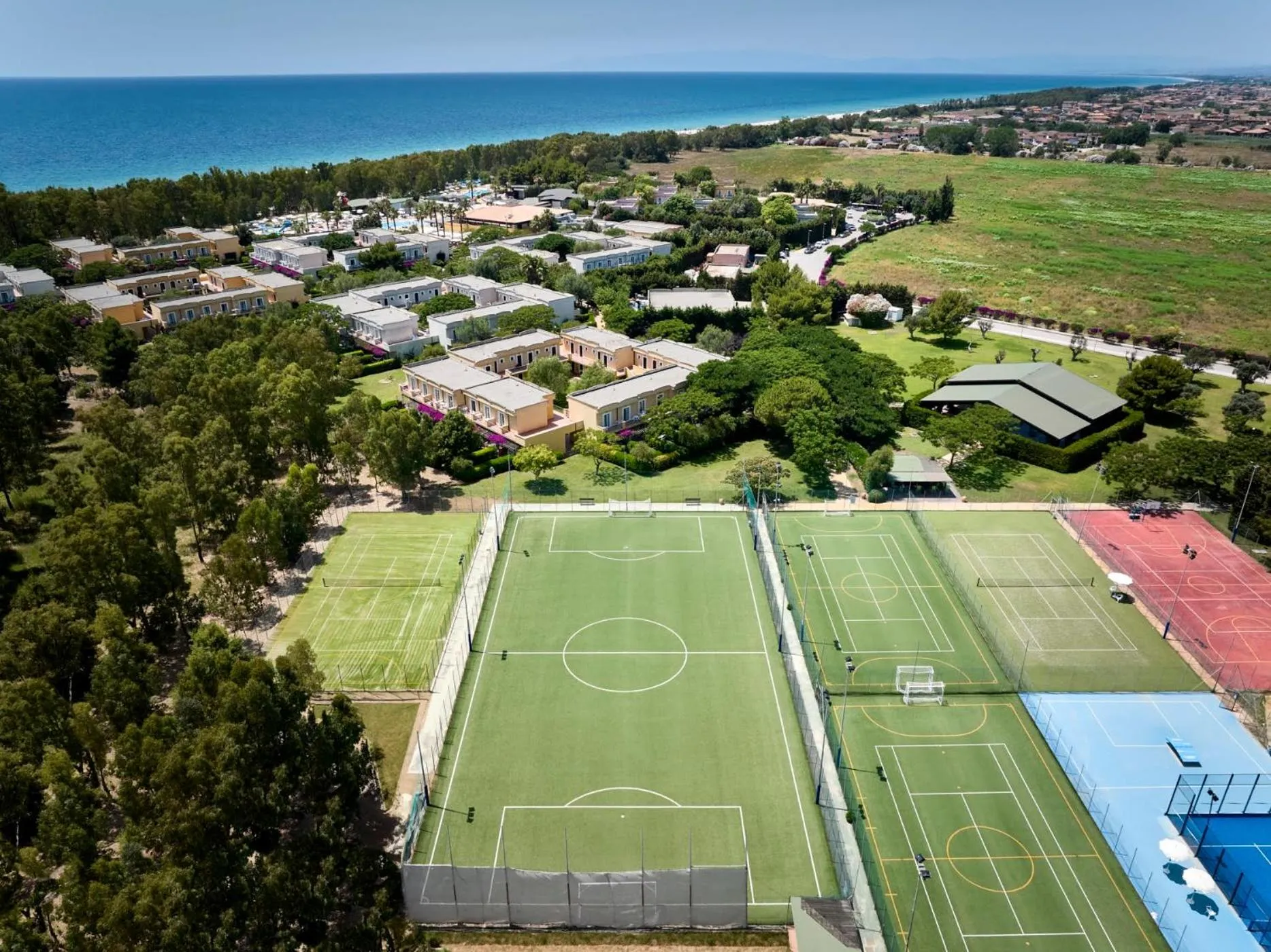 Tennis court in Serenè Resort