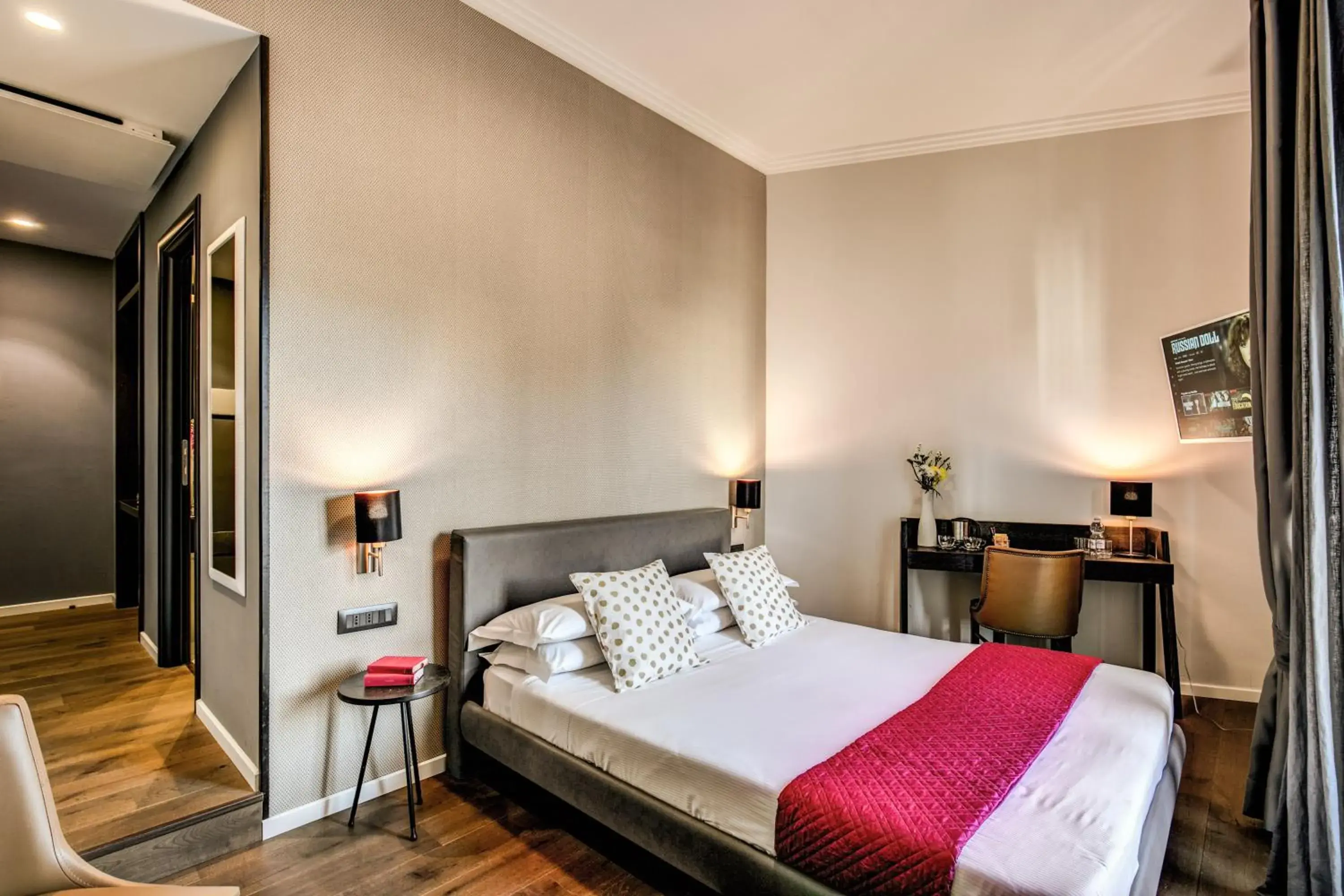 Two Connecting Double Rooms in Piccola Navona Roof Garden Two Connecting Double Rooms in Piccola Navona Roof Garden