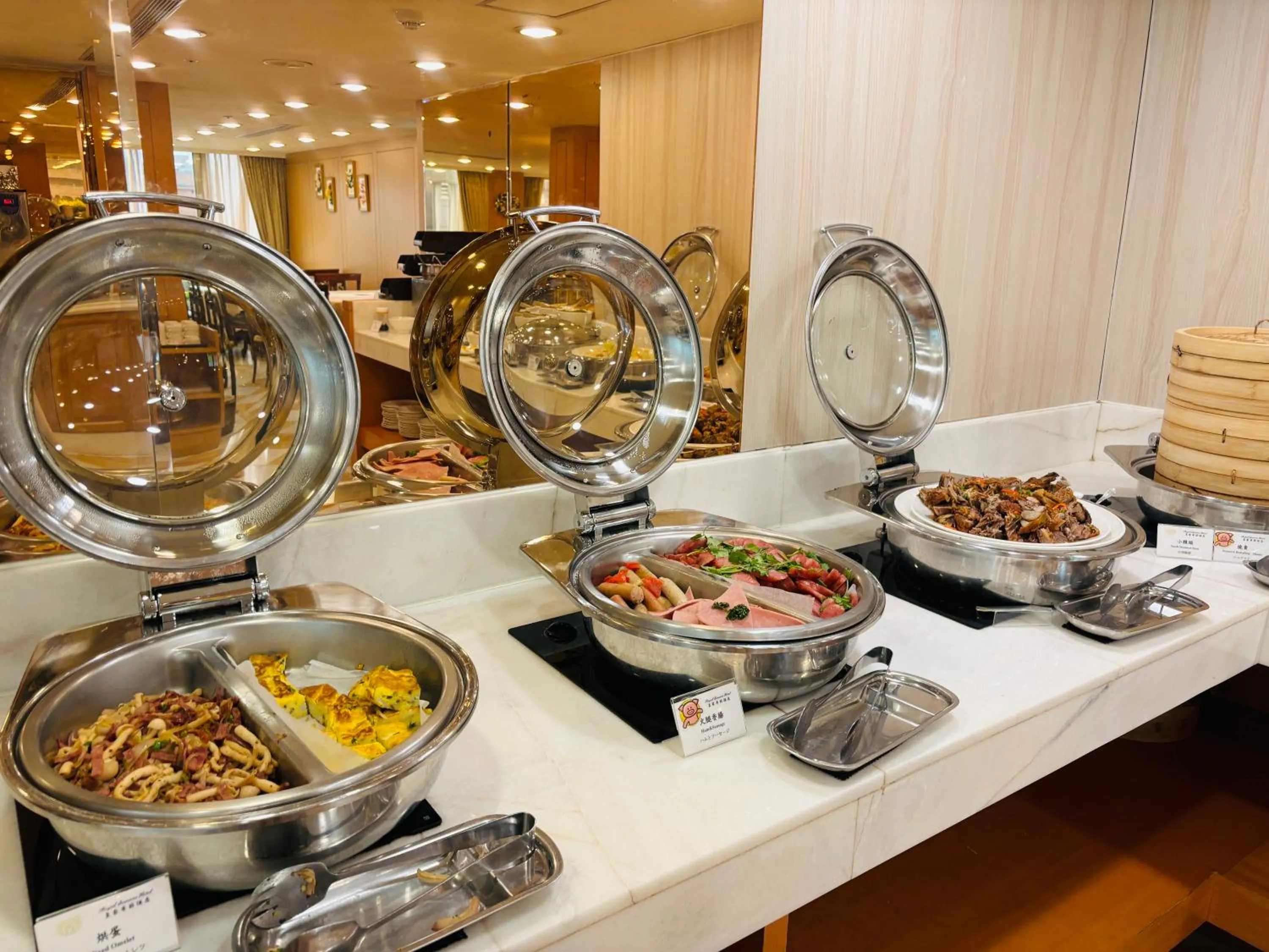 Restaurant/places to eat in Royal Seasons Hotel Taipei ‧ Nanjing W.