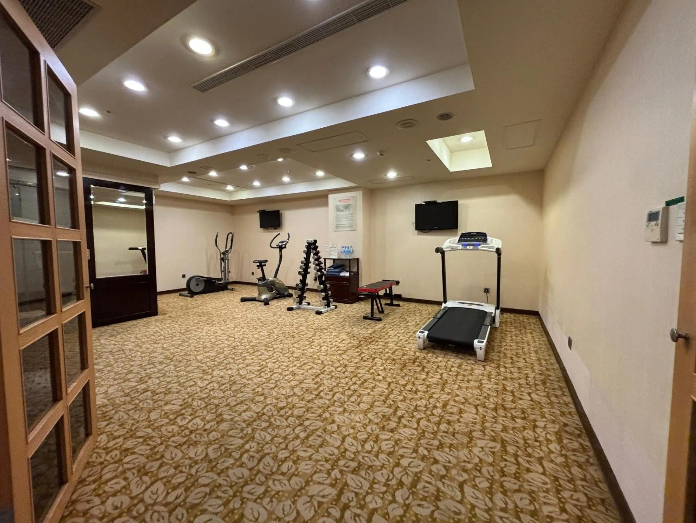 Fitness centre/facilities in Royal Seasons Hotel Taipei ‧ Nanjing W.