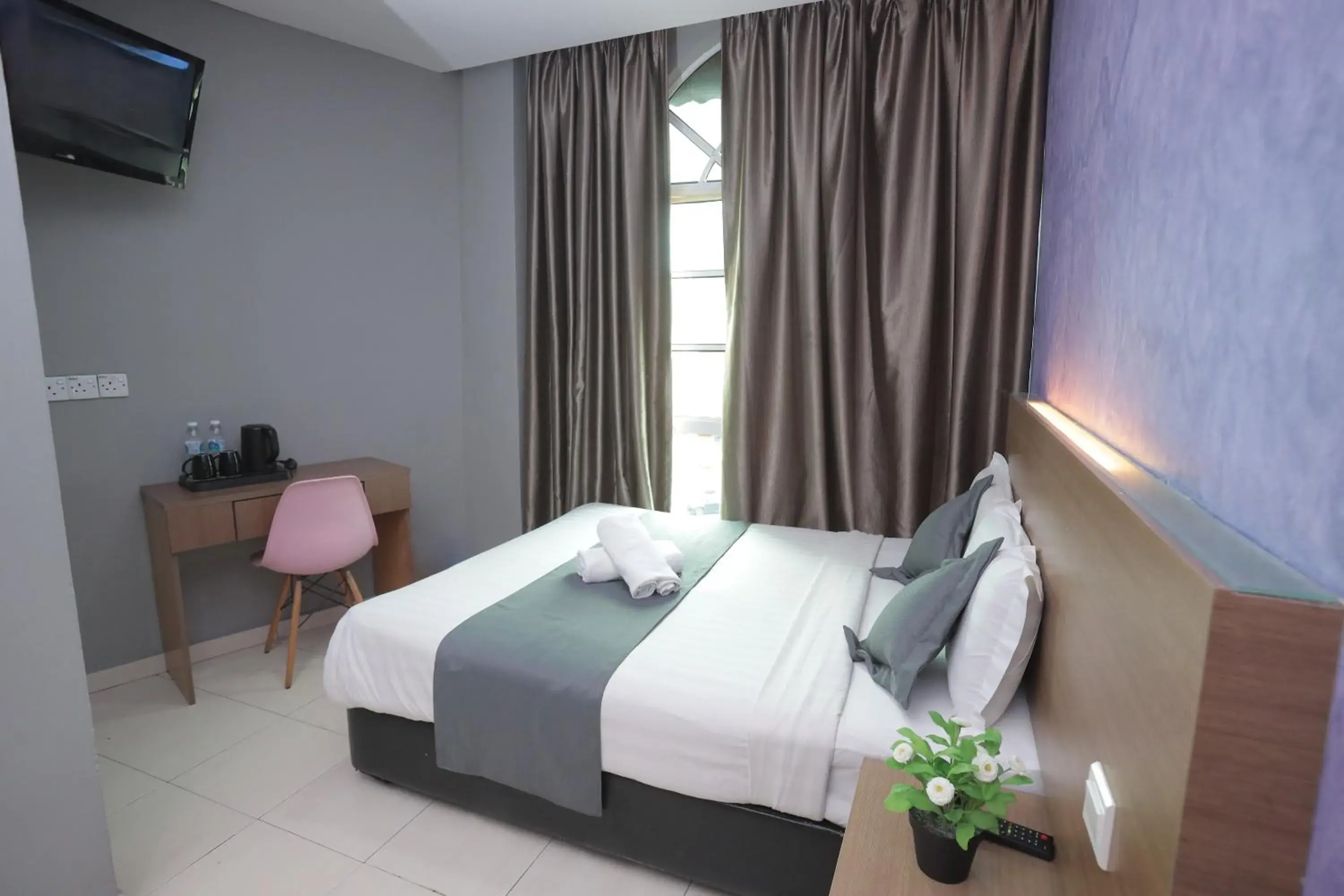 Bedroom, Bed in DJ Citi Point Hotel Bedroom, Bed in DJ Citi Point Hotel