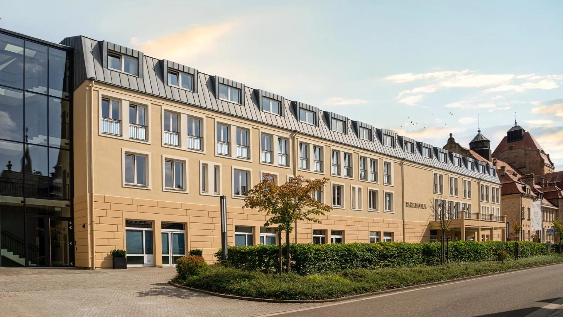 Property building in Parkhotel Landau