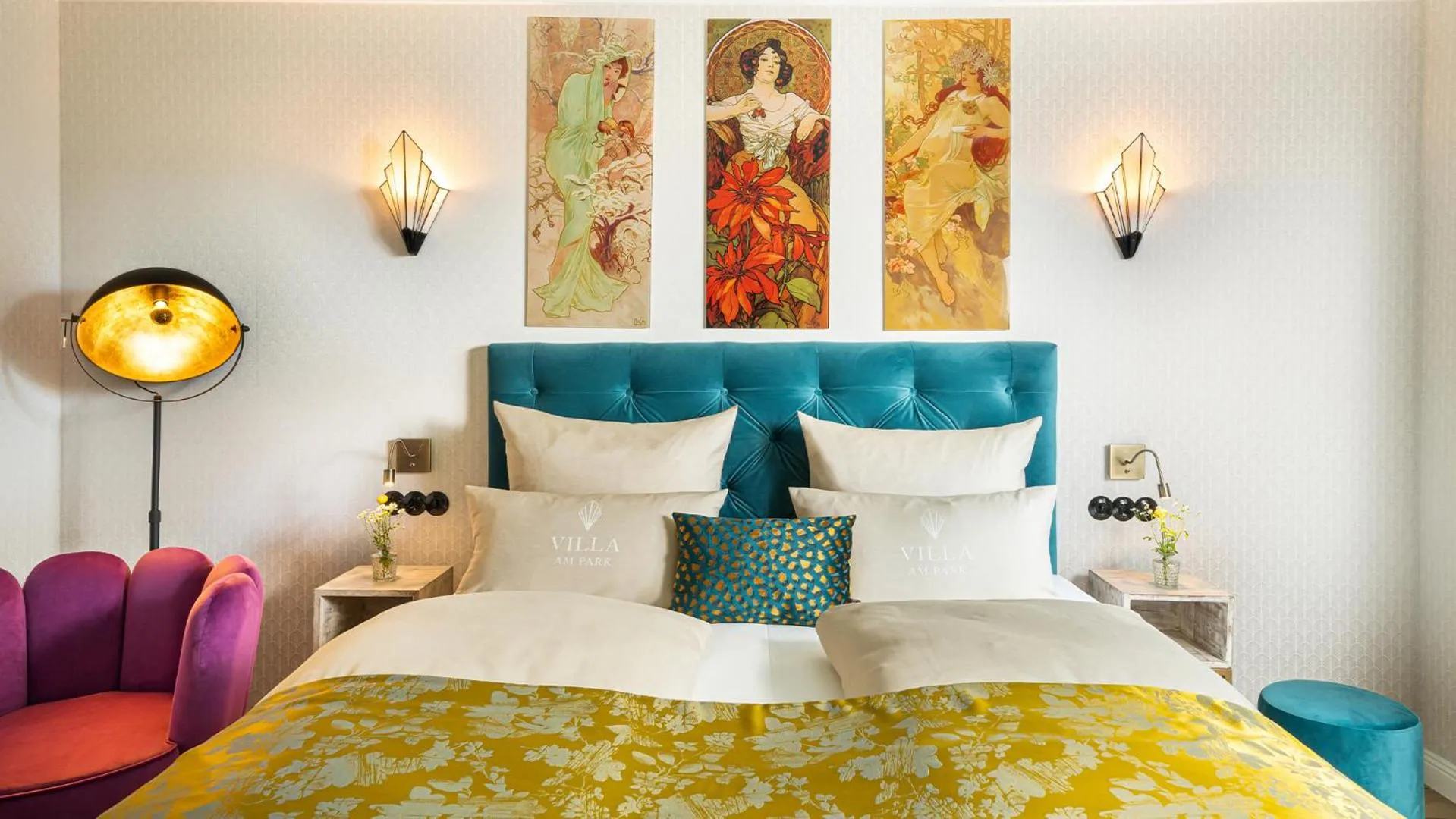 Bed in Parkhotel Landau