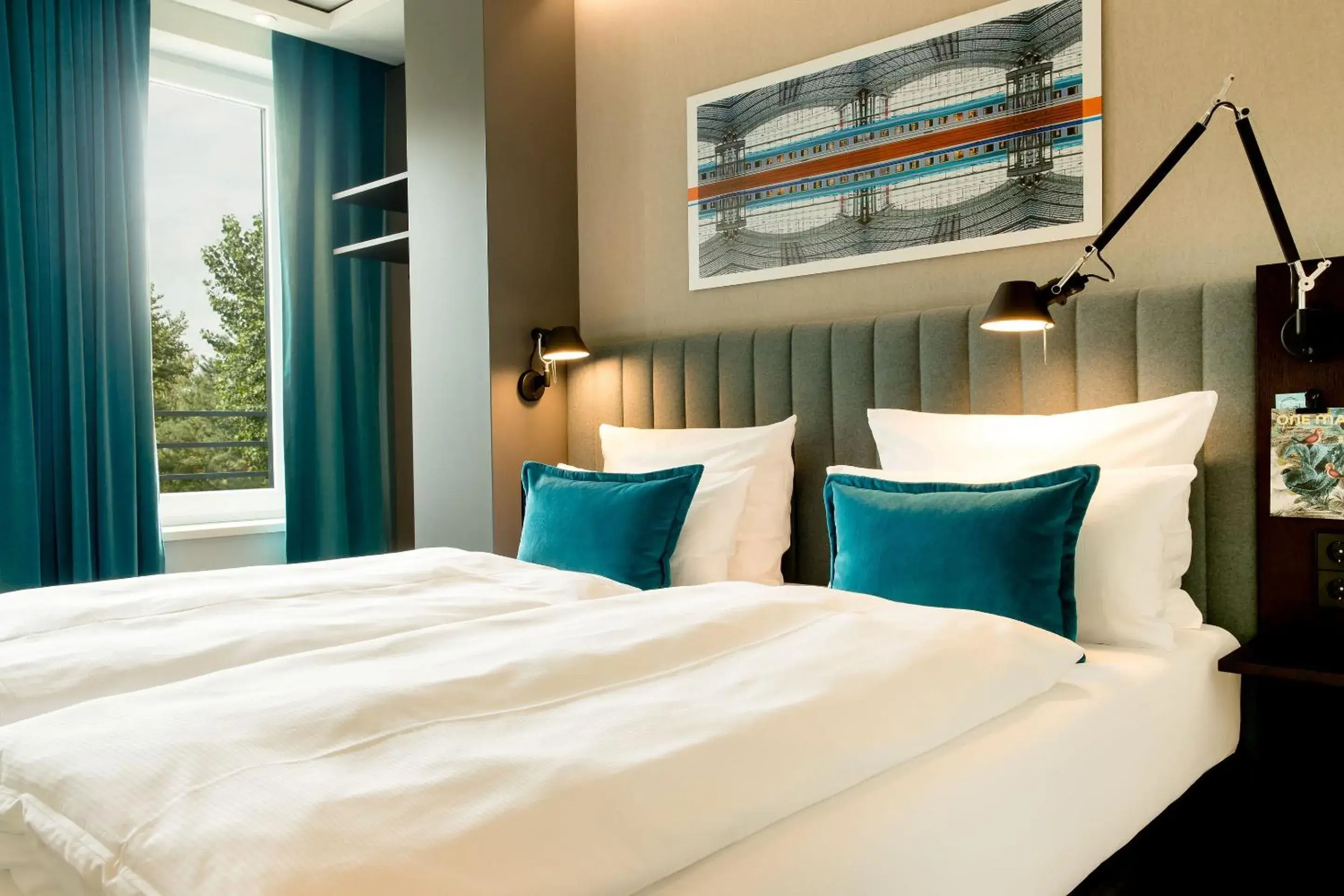 Double Room with Garden View in Motel One Berlin-Hauptbahnhof Double Room with Garden View in Motel One Berlin-Hauptbahnhof