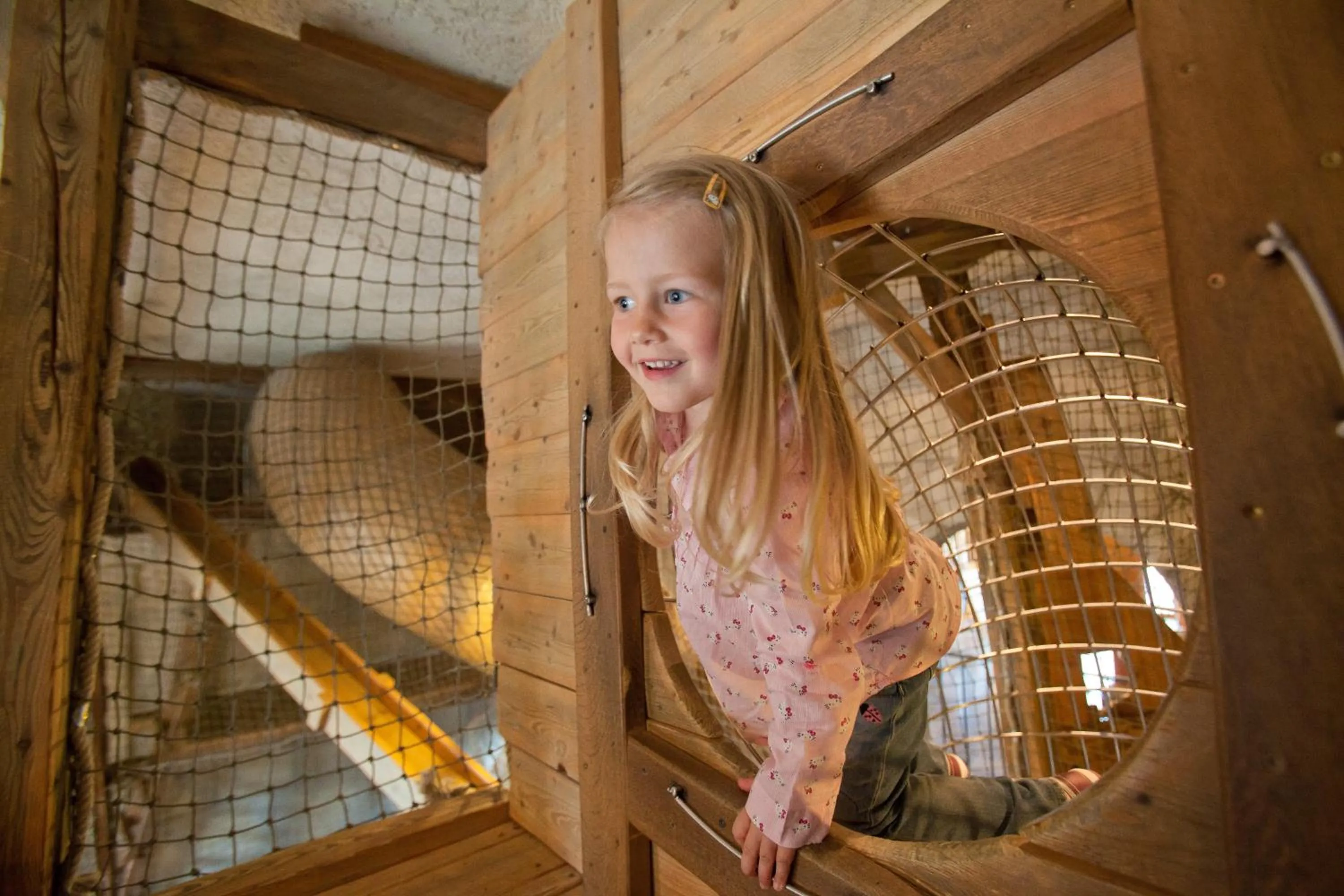 People in 4-Sterne Superior Erlebnishotel Colosseo, Europa-Park Erlebnis-Resort