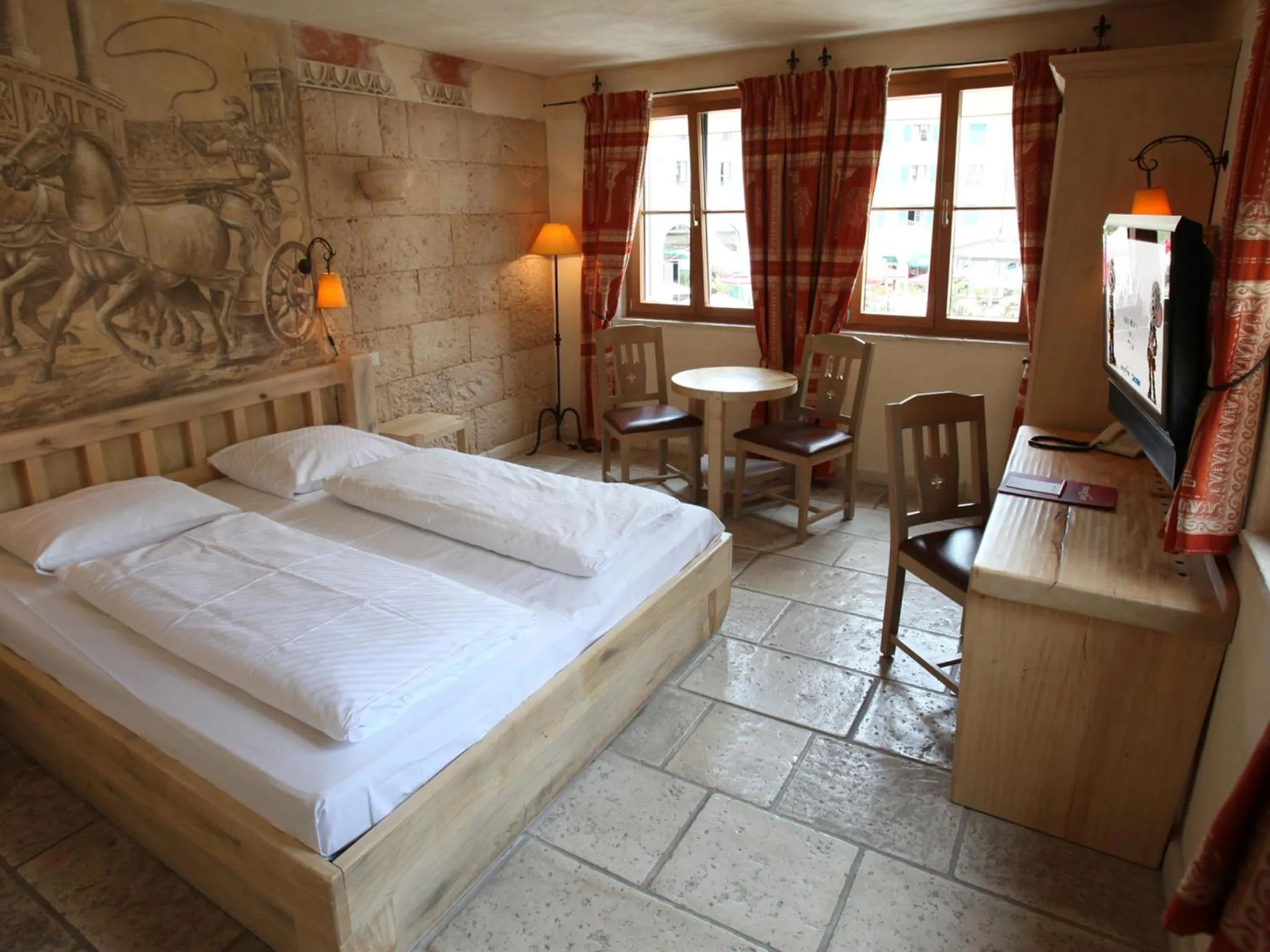 Photo of the whole room, Bed in 4-Sterne Superior Erlebnishotel Colosseo, Europa-Park Erlebnis-Resort