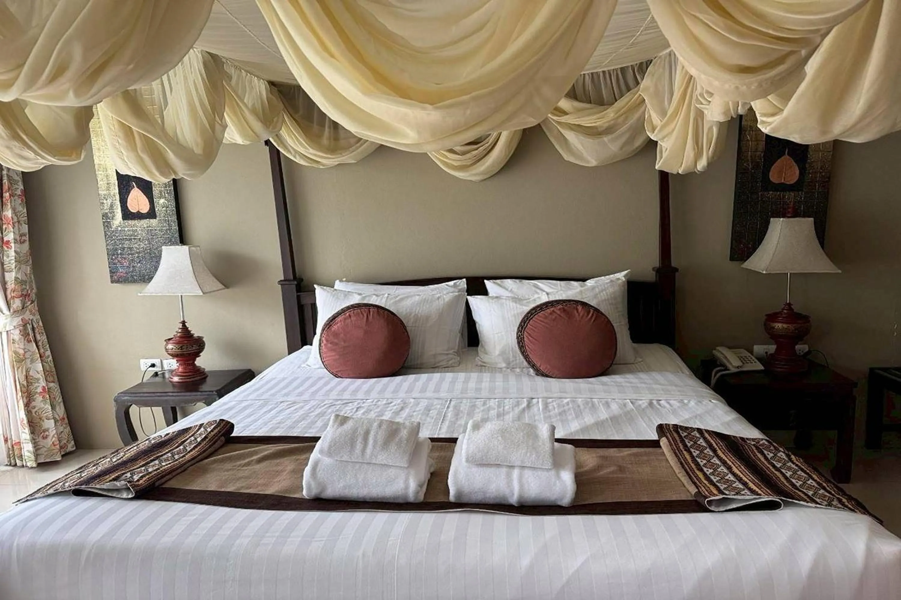 Photo of the whole room, Bed in Poonyamantra Resort Chiang Rai