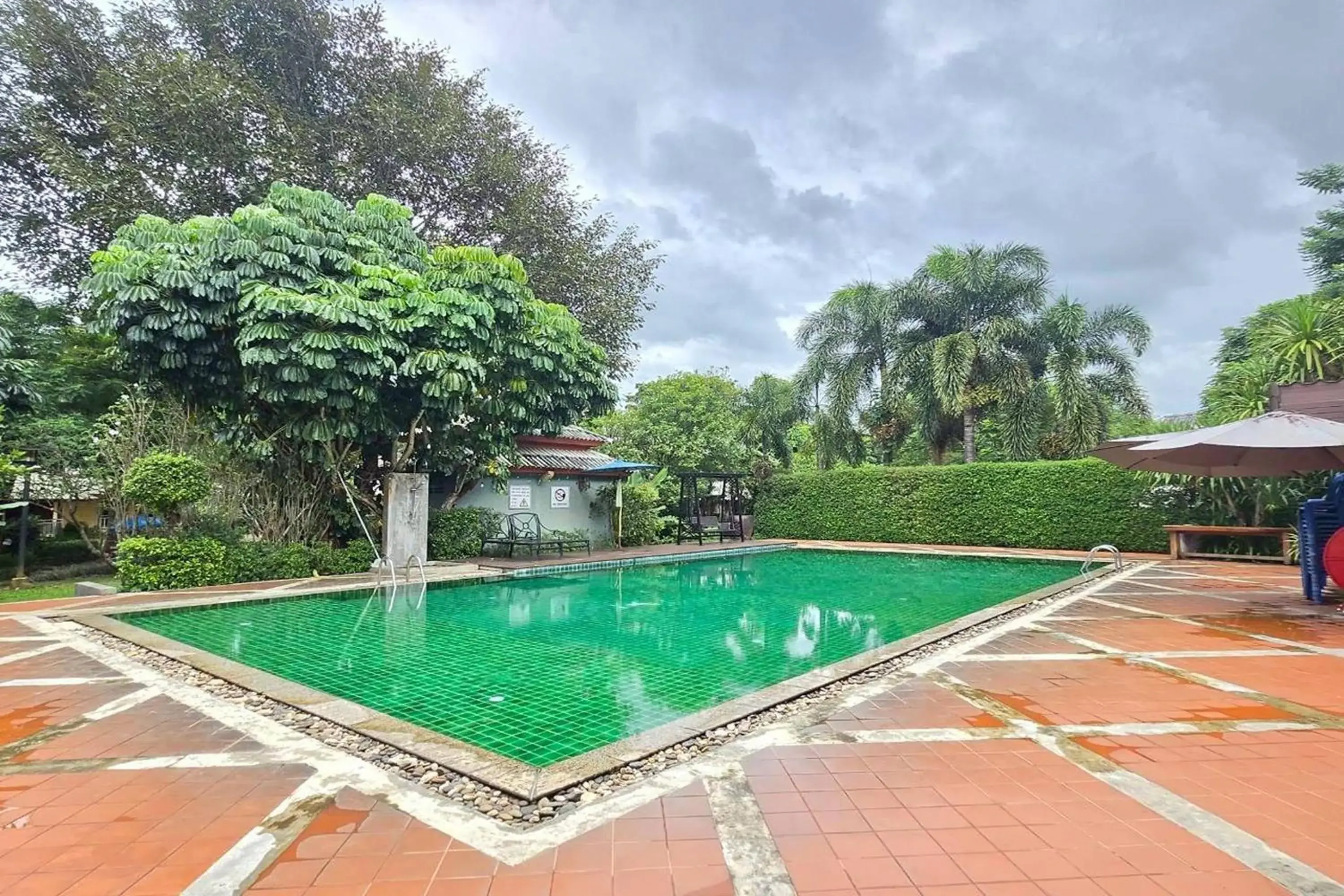 Swimming pool in Poonyamantra Resort Chiang Rai Swimming pool in Poonyamantra Resort Chiang Rai