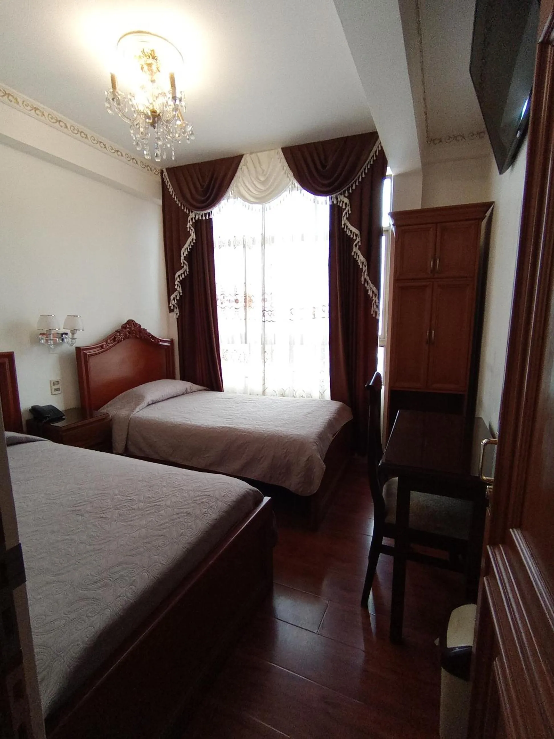 Bed in Hostal Terrabella SRL