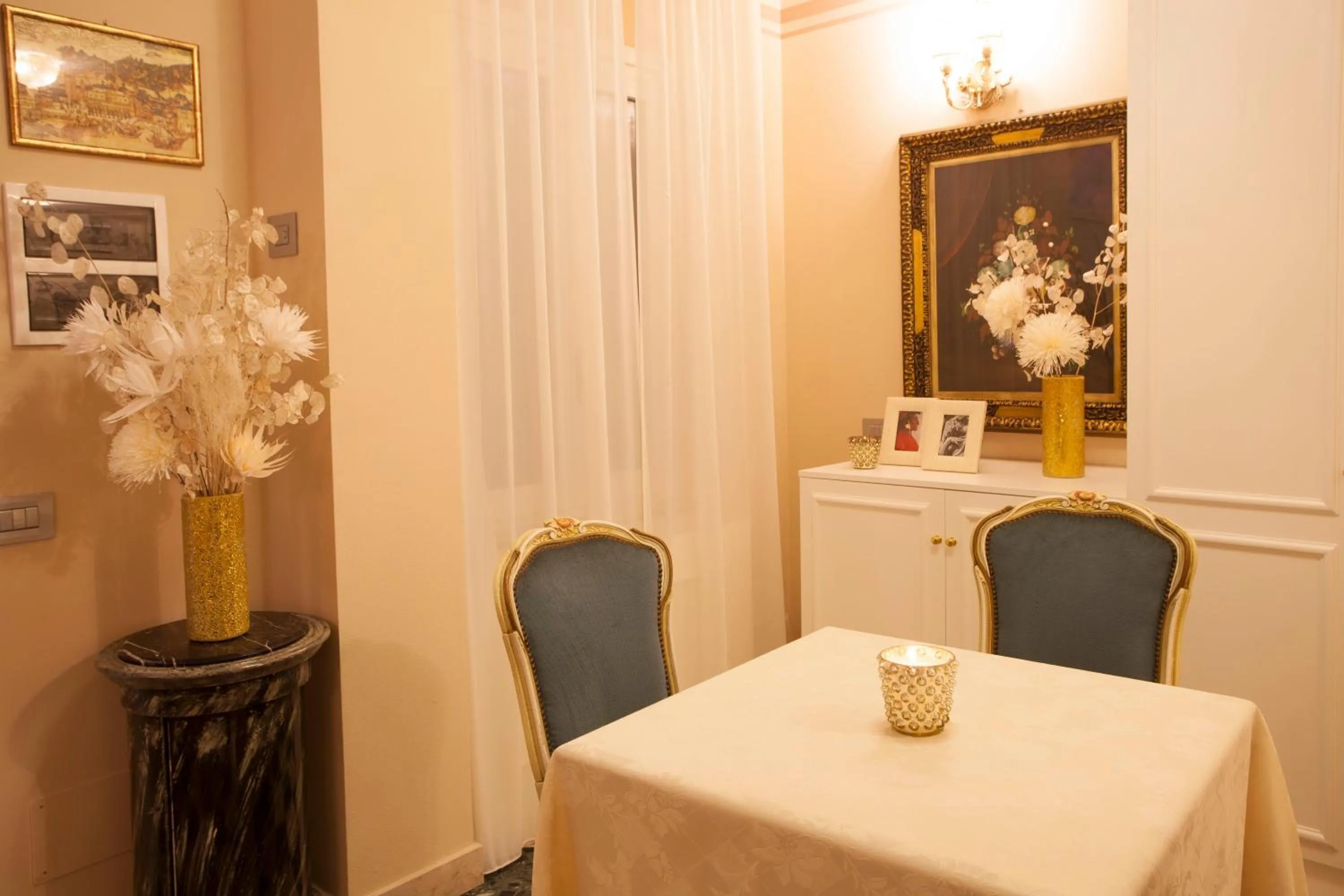 Property building in Martins Residence de Luxe