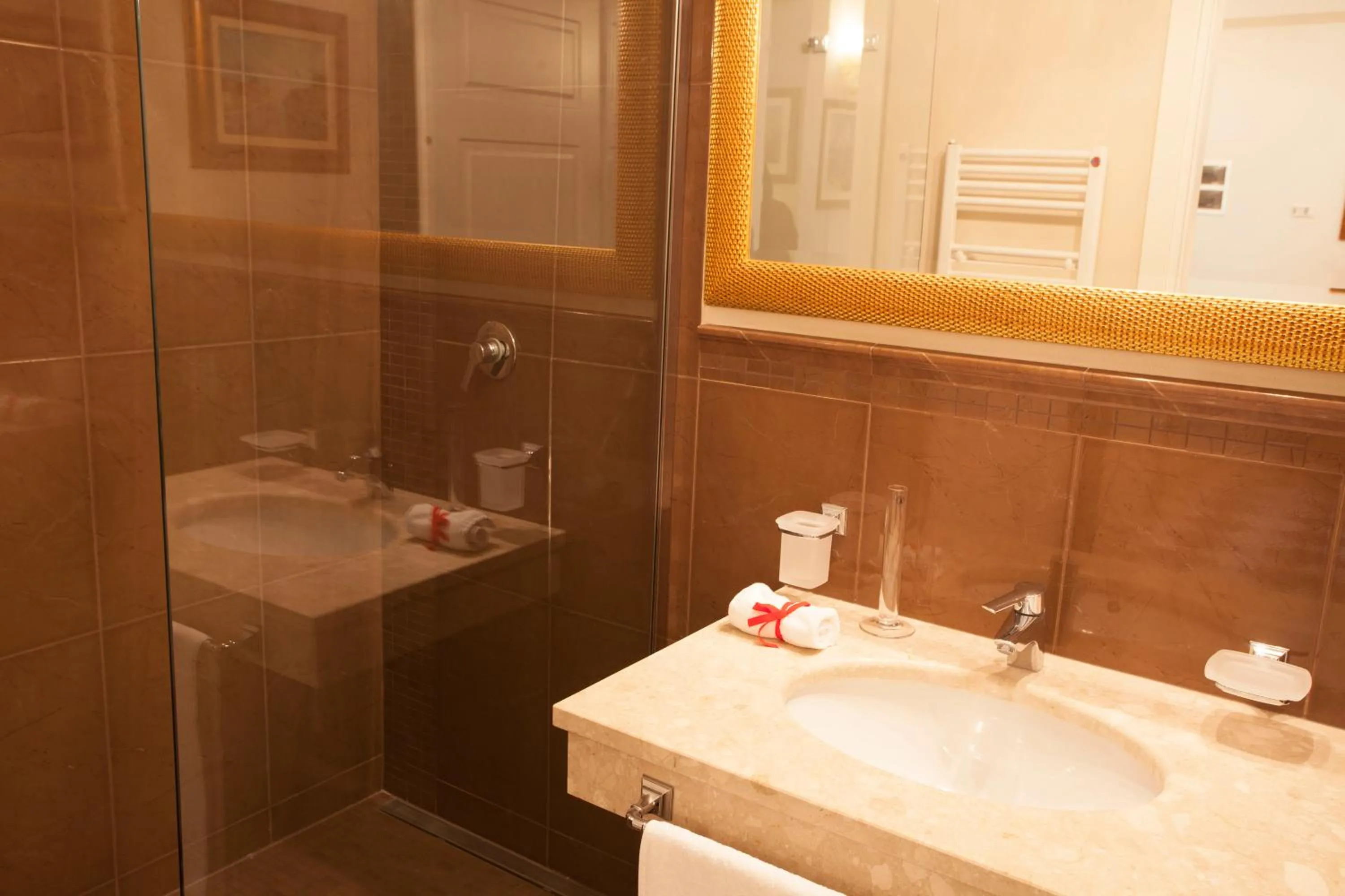 Property building in Martins Residence de Luxe