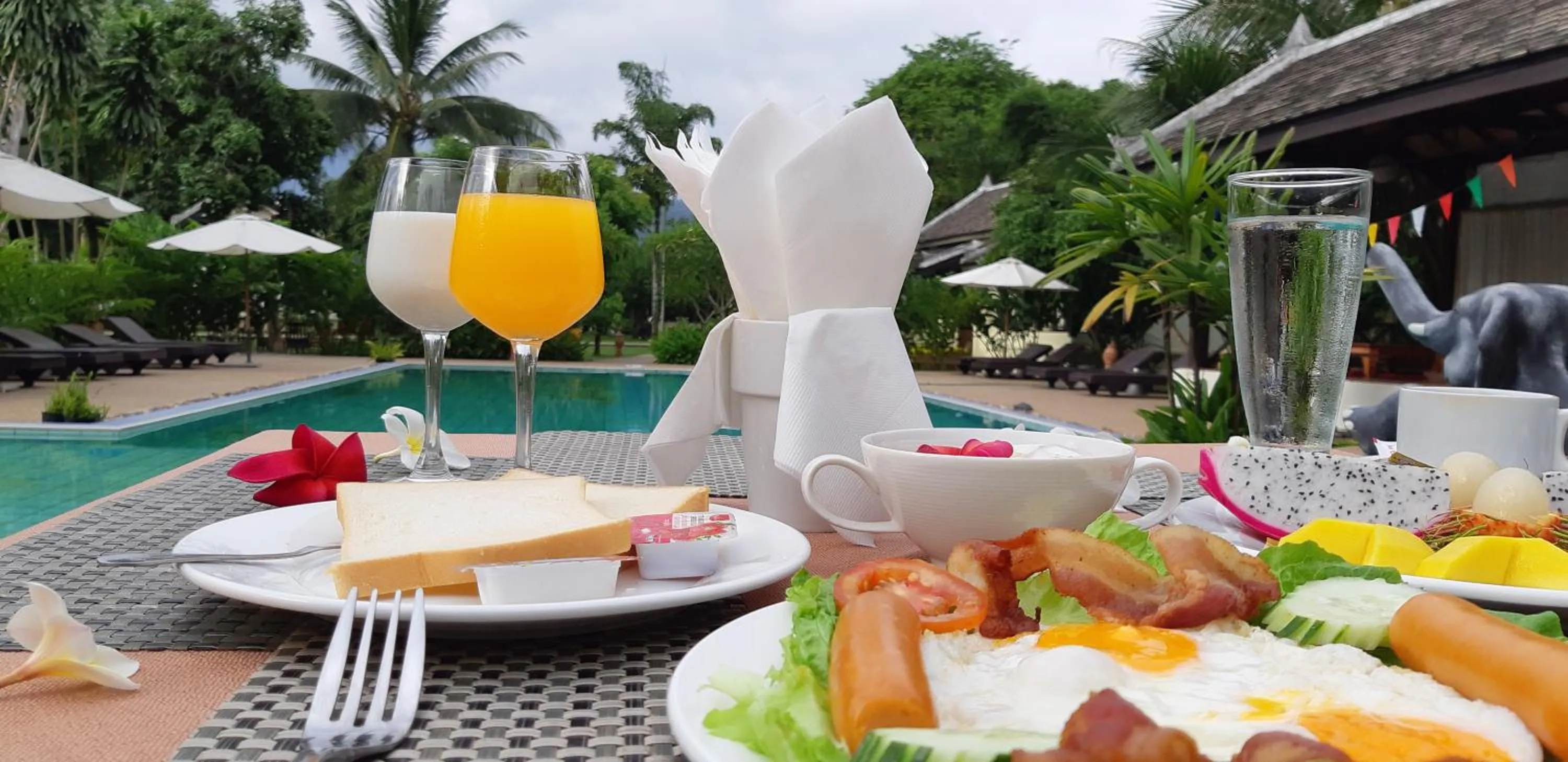 Breakfast in Luang Prabang chanon hotel