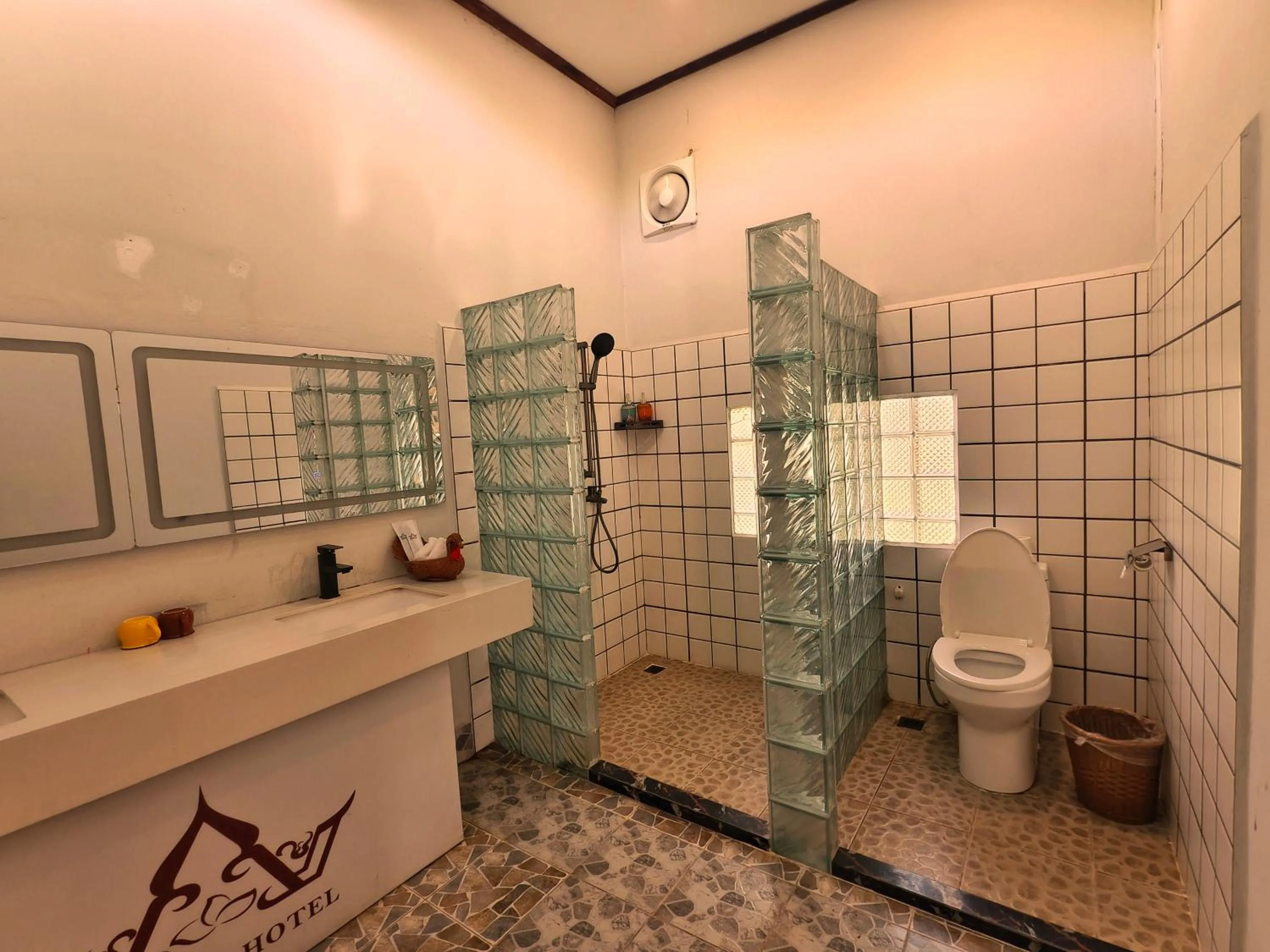 Luang Prabang chanon hotel