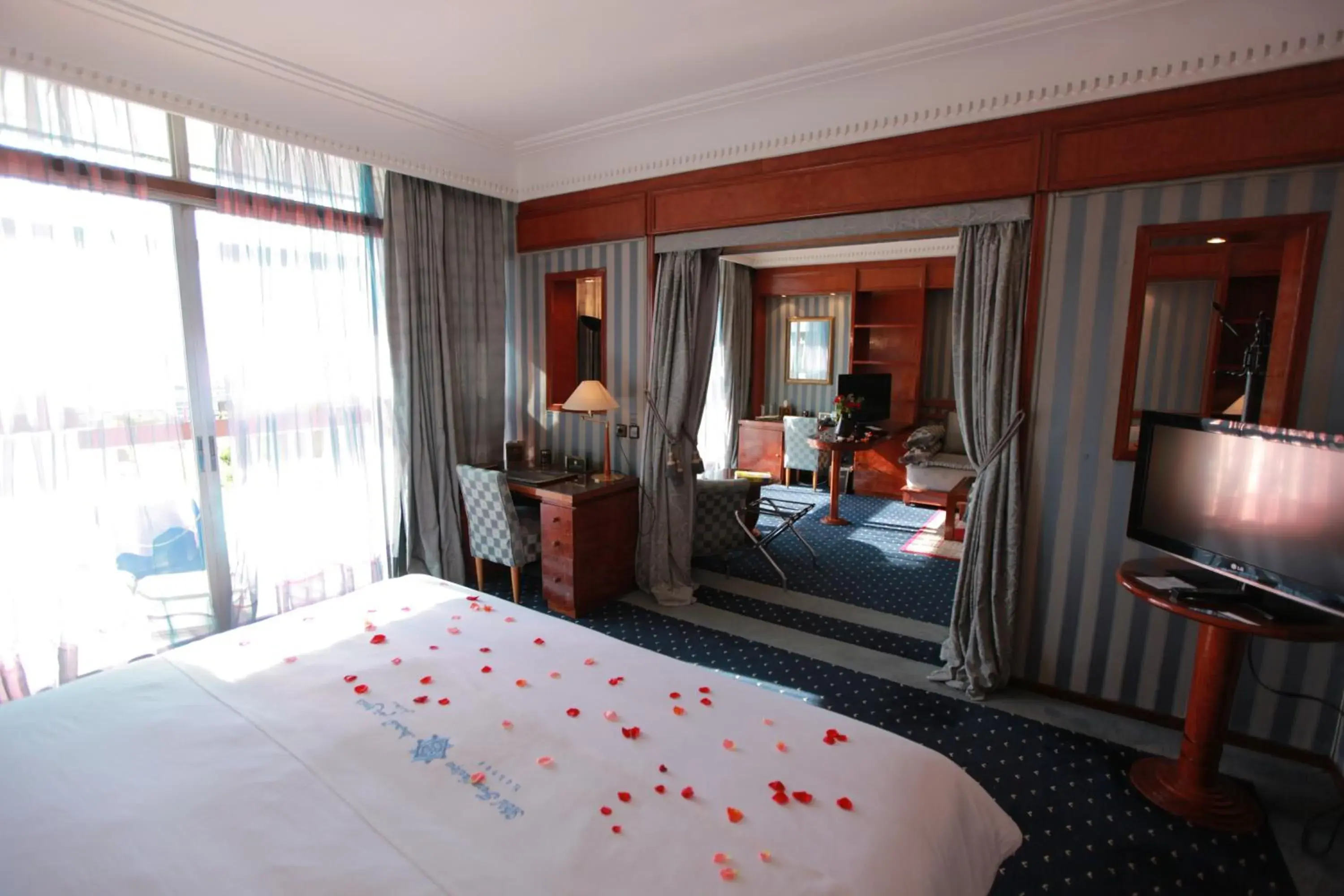 Bed in Hotel Transatlantique Bed in Hotel Transatlantique