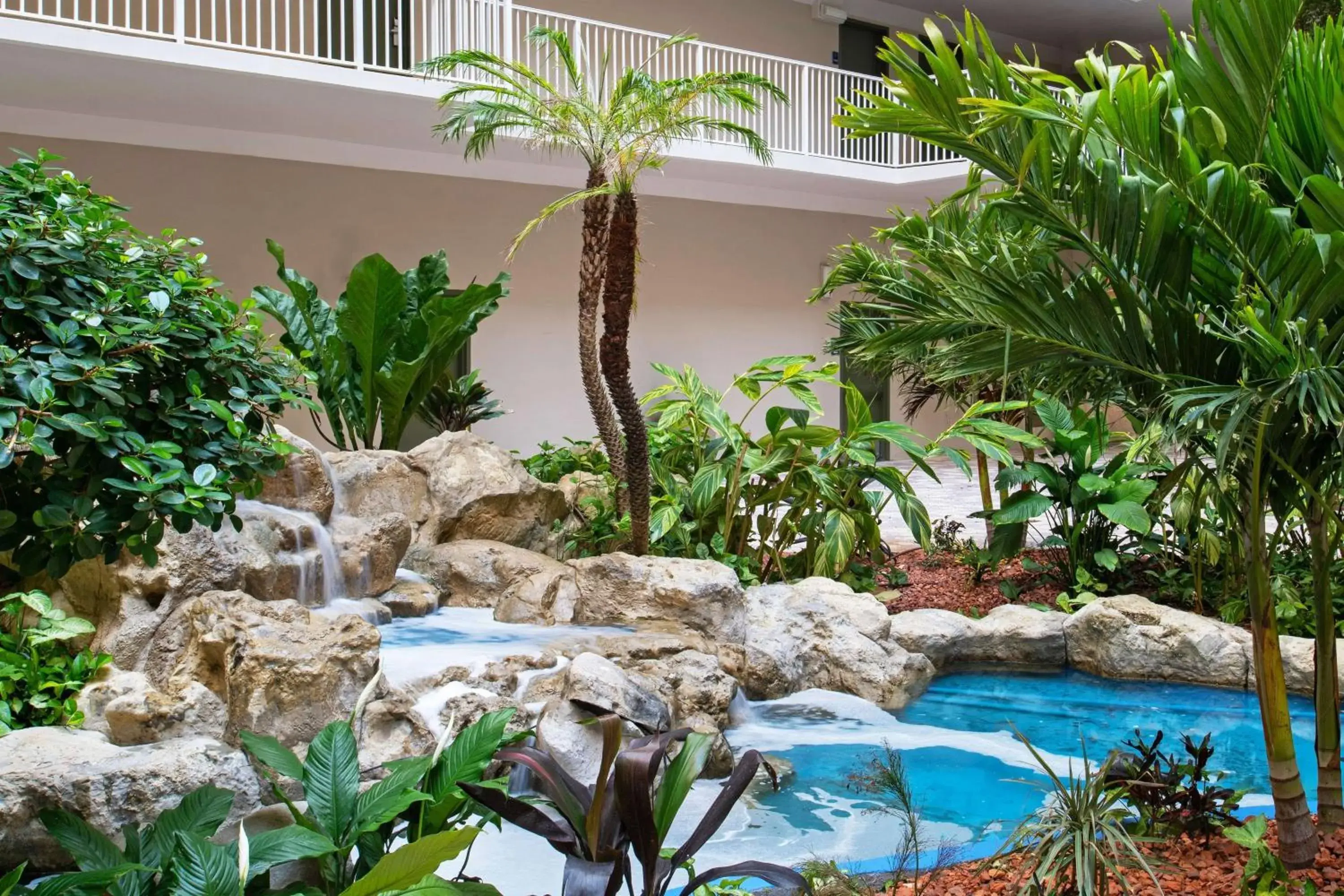 Inner courtyard view in Wyndham I-Drive Avanti Resort & Conference Center Inner courtyard view in Wyndham I-Drive Avanti Resort & Conference Center