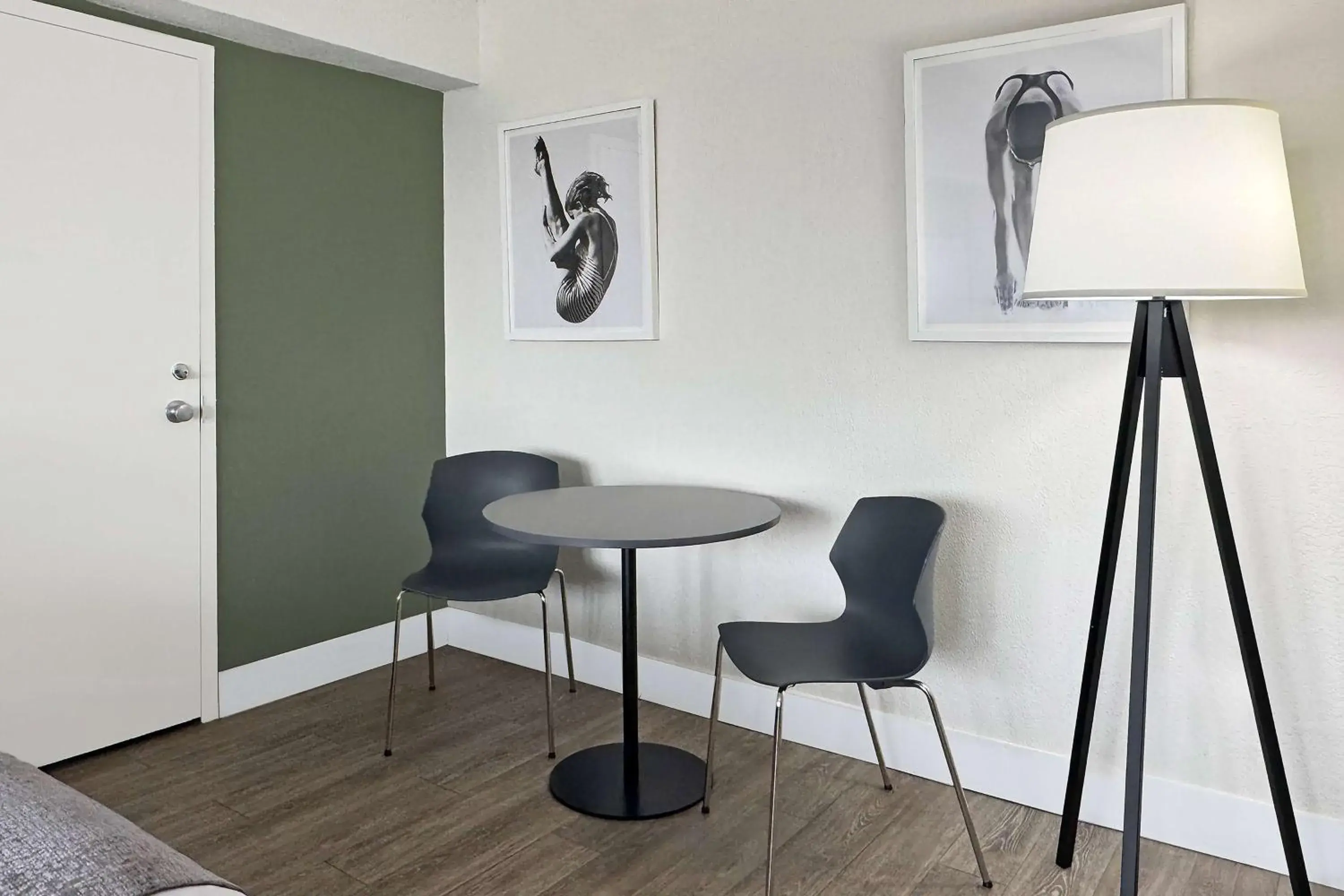 Photo of the whole room in Wyndham I-Drive Avanti Resort & Conference Center Photo of the whole room in Wyndham I-Drive Avanti Resort & Conference Center