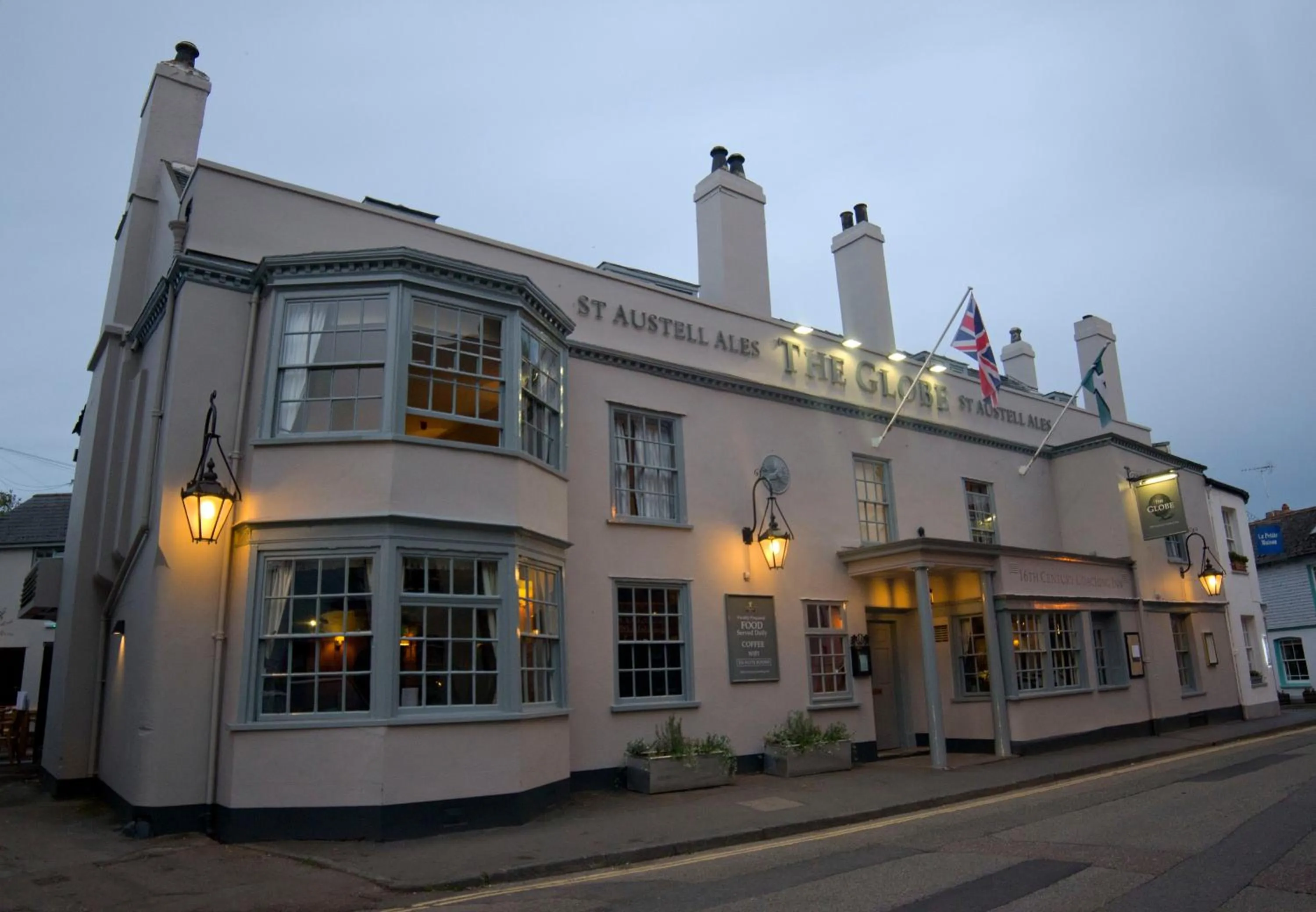 Facade/entrance in The Globe