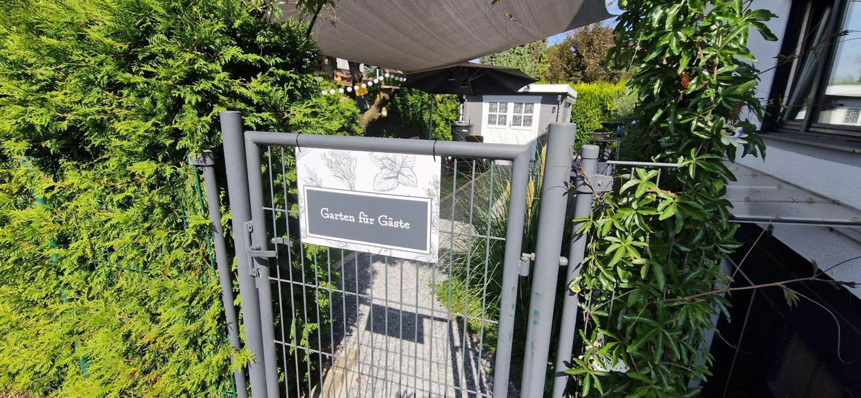 Garden in Bed & Breakfast Ravelin