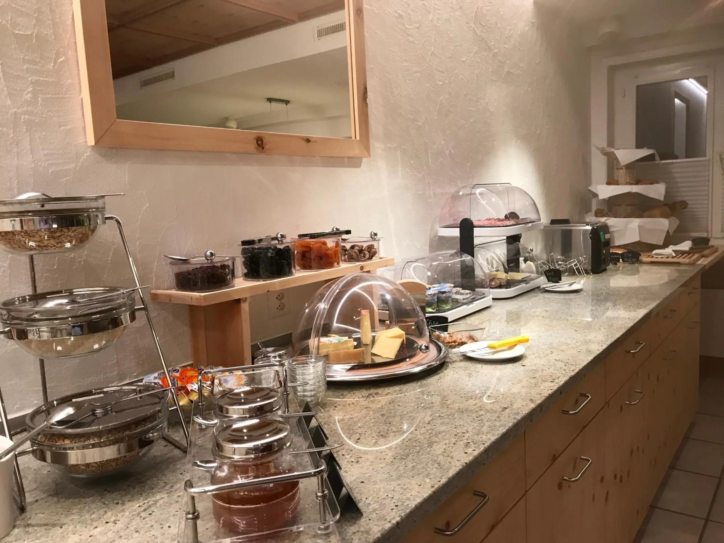 Buffet breakfast in Hotel Garni Panorama