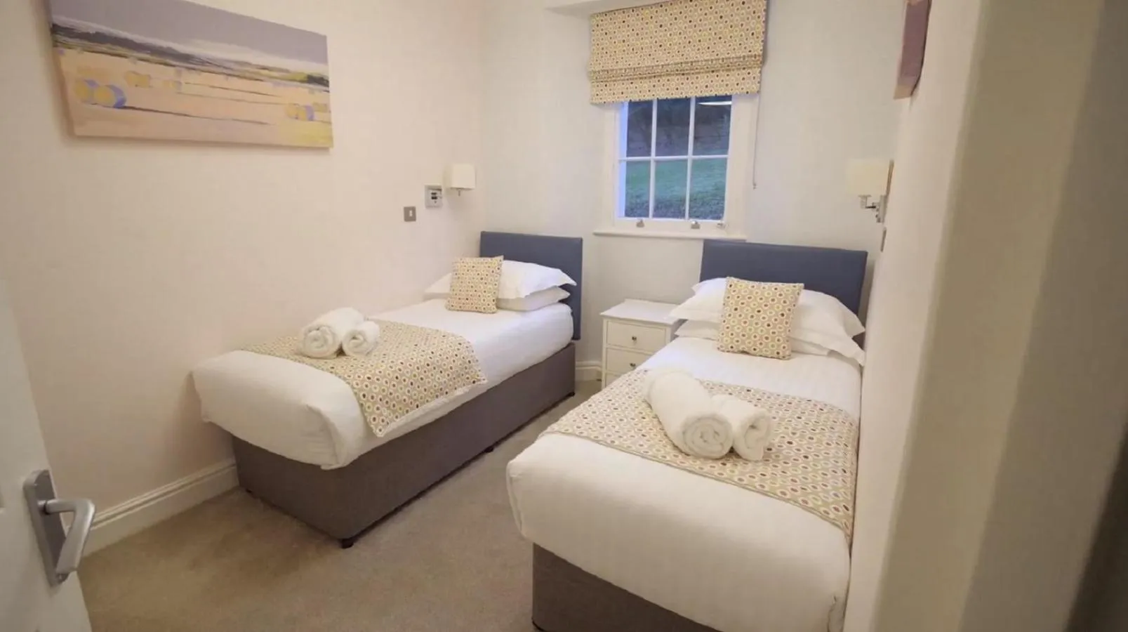 Bedroom, Bed in The Osborne Apartments