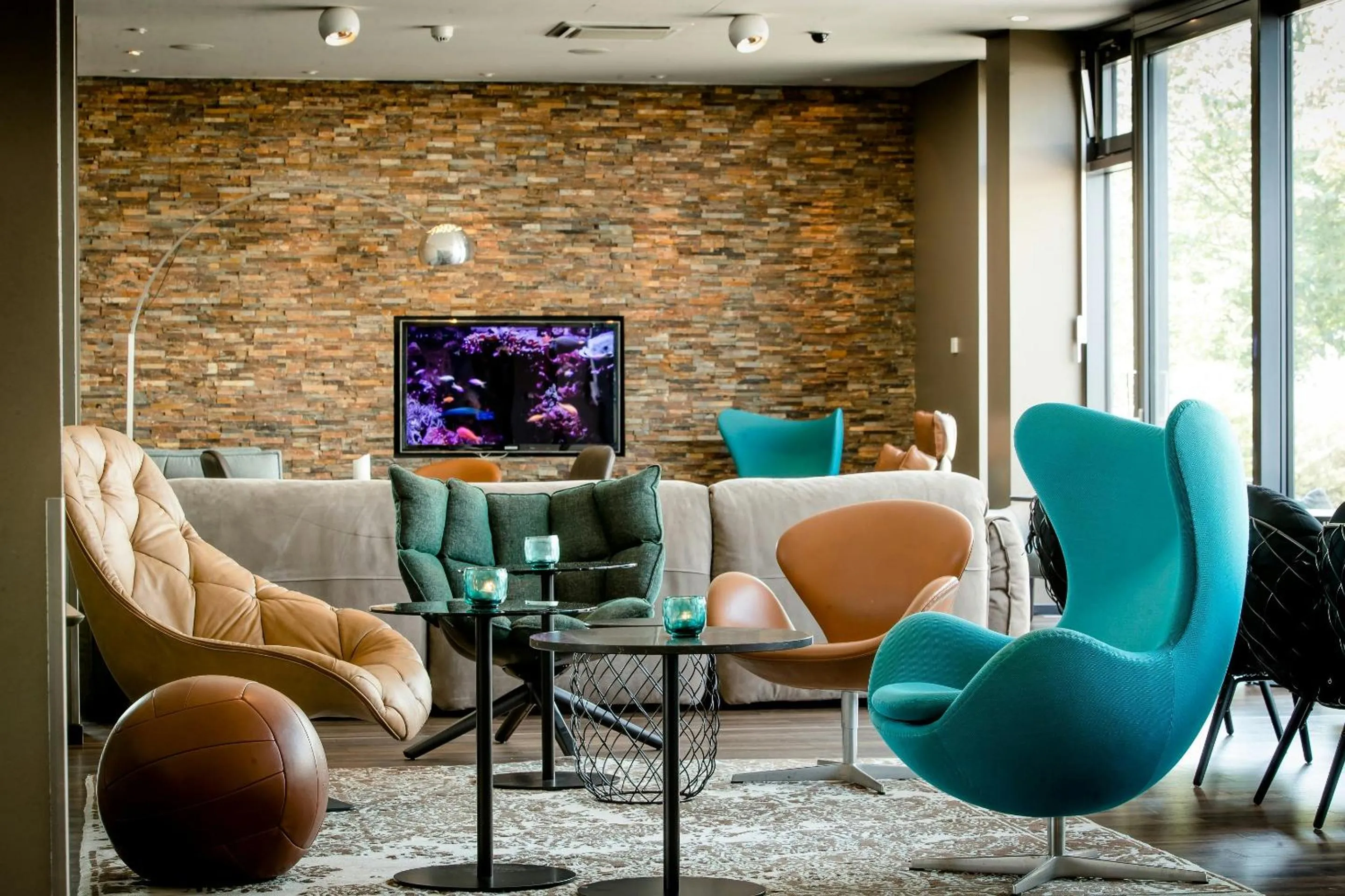 Lounge or bar in Motel One München-Garching