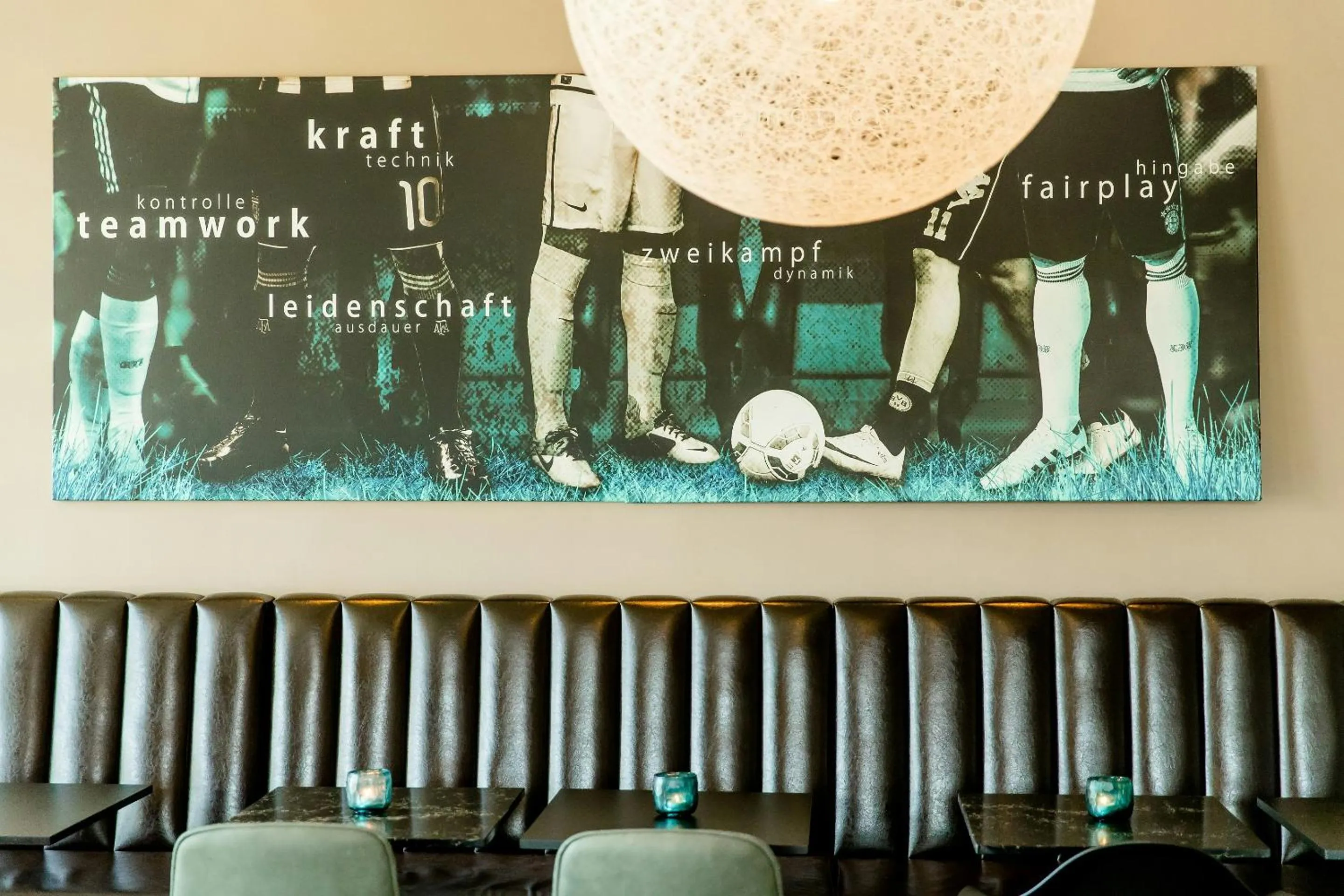 Lounge or bar in Motel One München-Garching