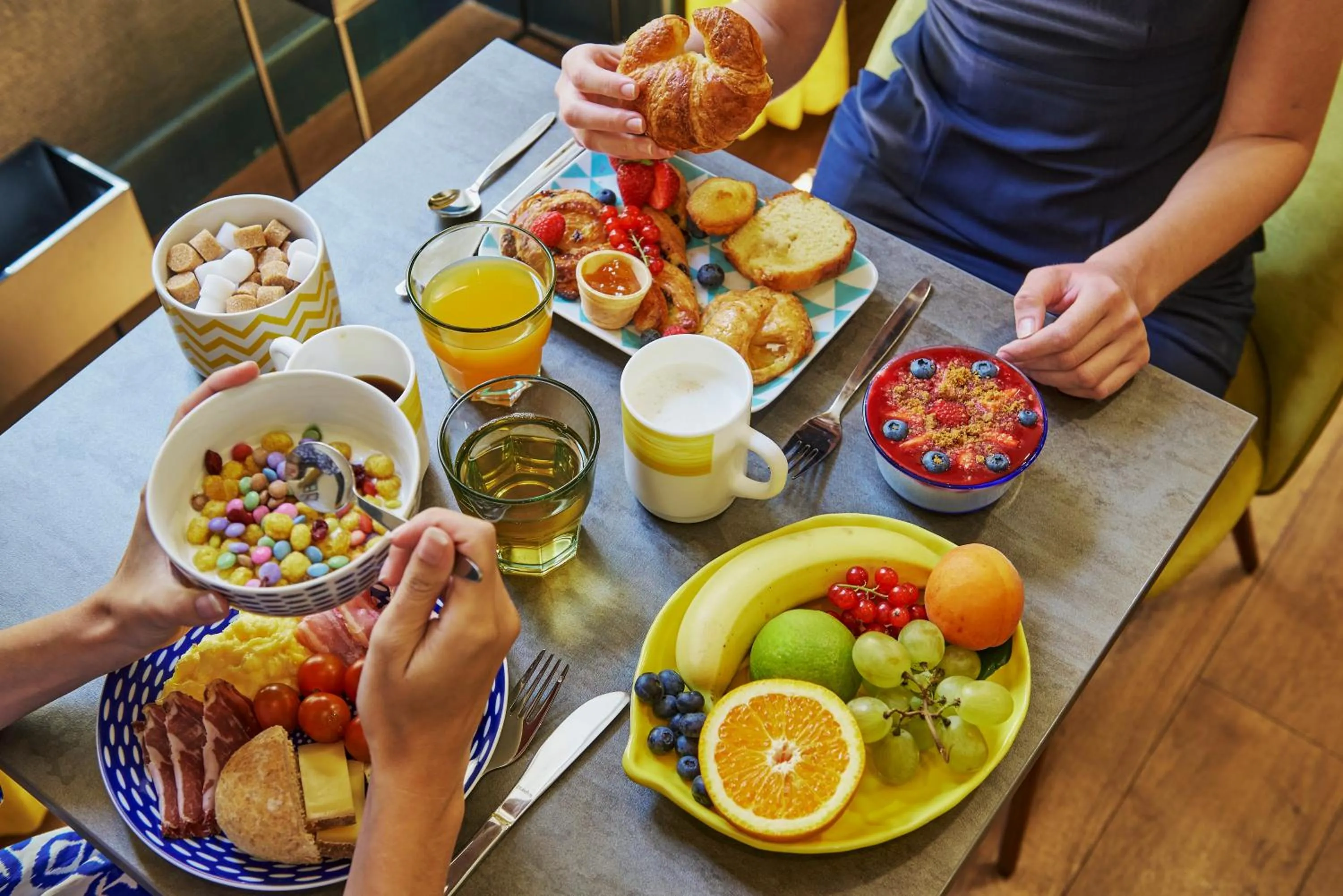 Food and drinks in Hotel Nap By HappyCulture