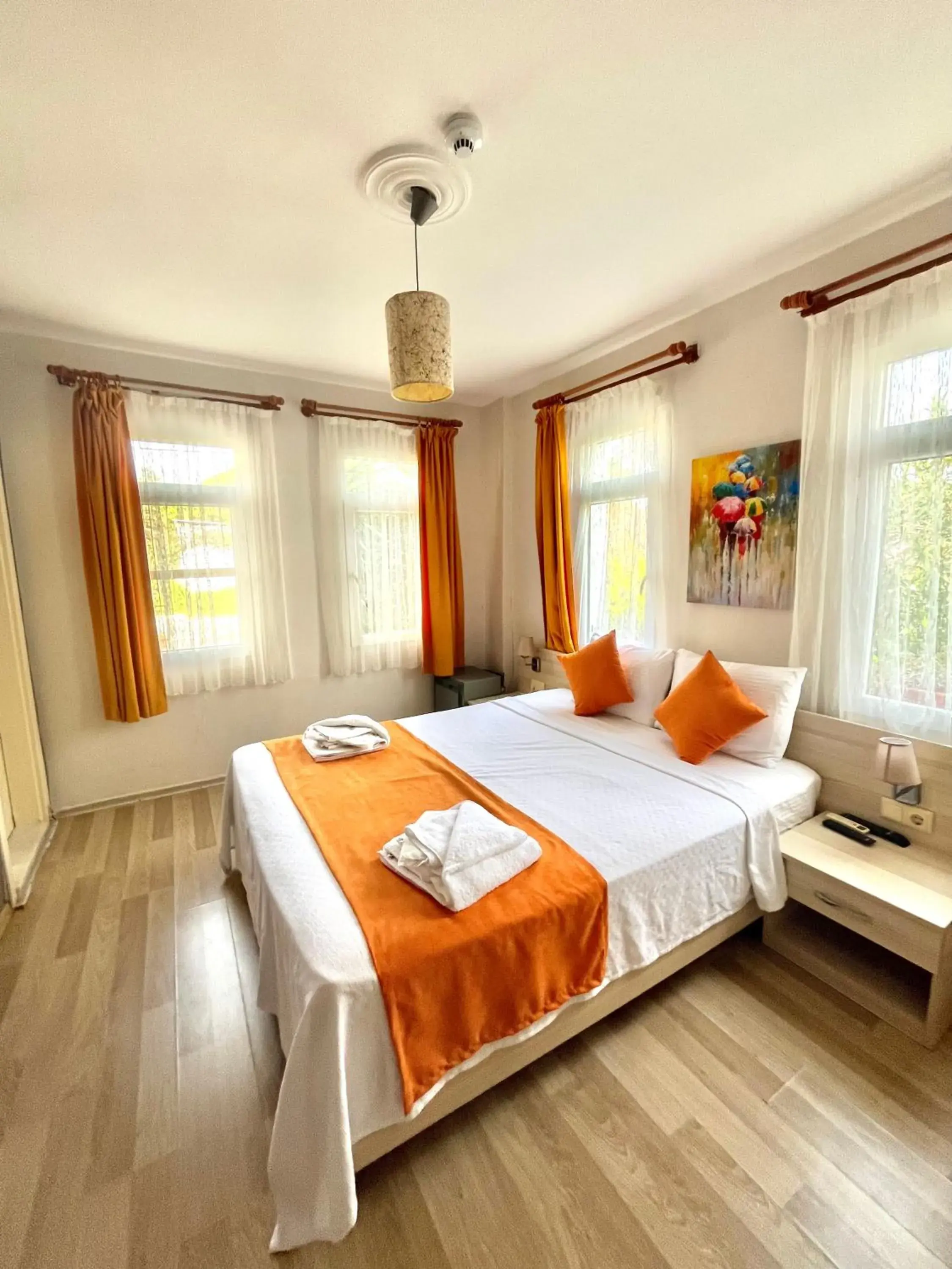 Standard Double Room in Limon Pansiyon Standard Double Room in Limon Pansiyon