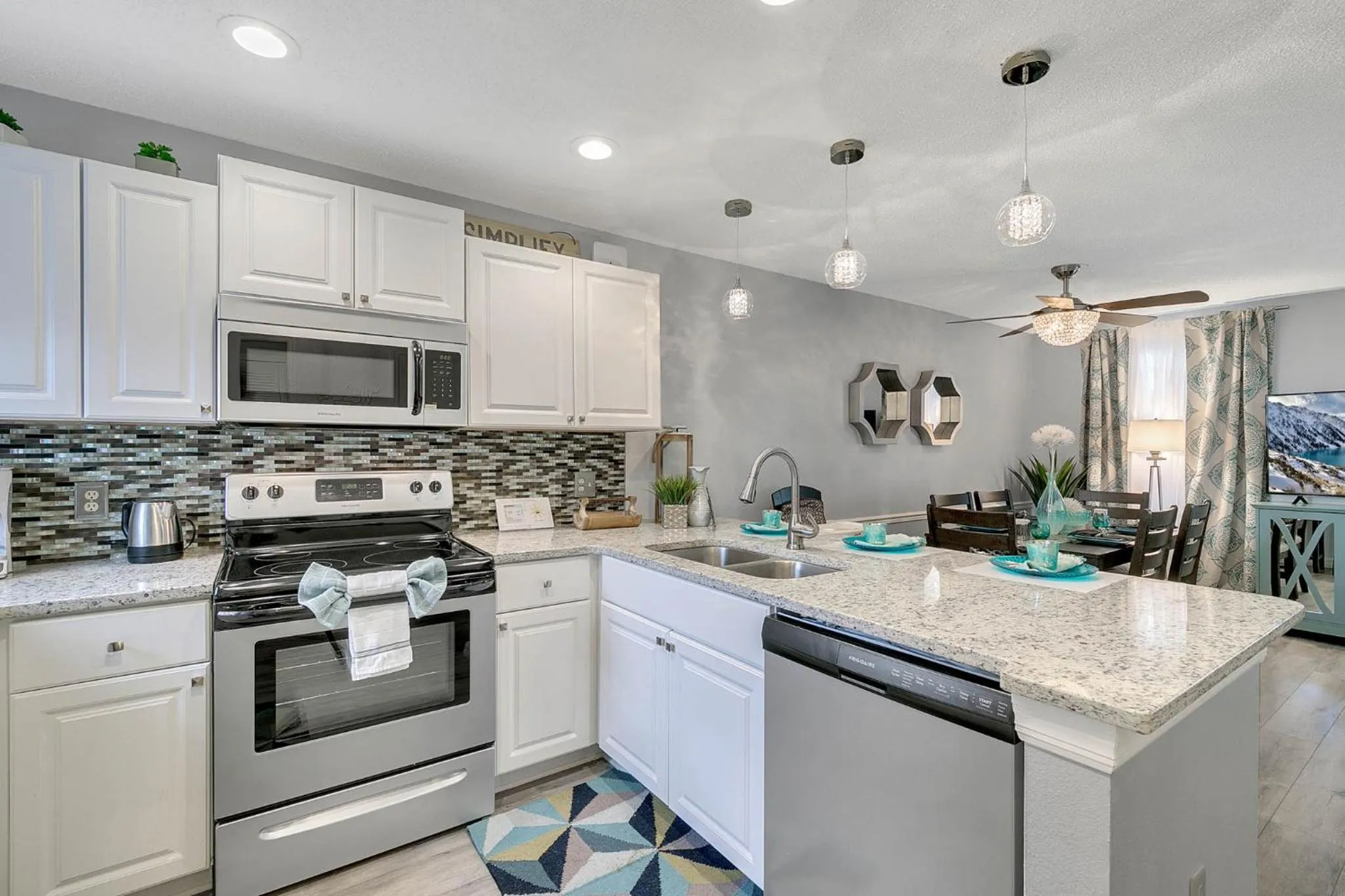 Coffee/tea facilities in Family Vacation Villa, Water Park, Endless Amenities