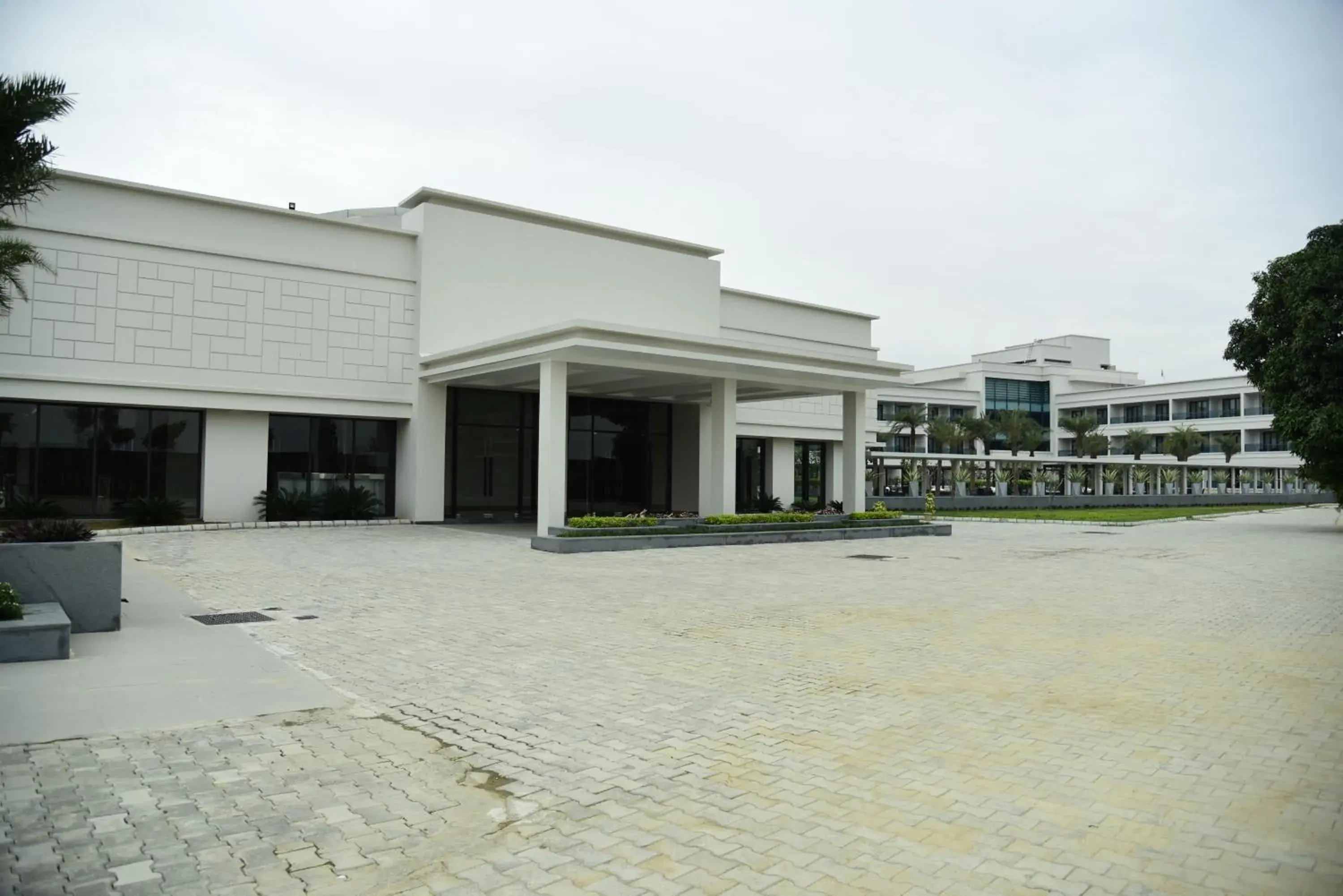 Facade/entrance in Kiranshree Grand Facade/entrance in Kiranshree Grand