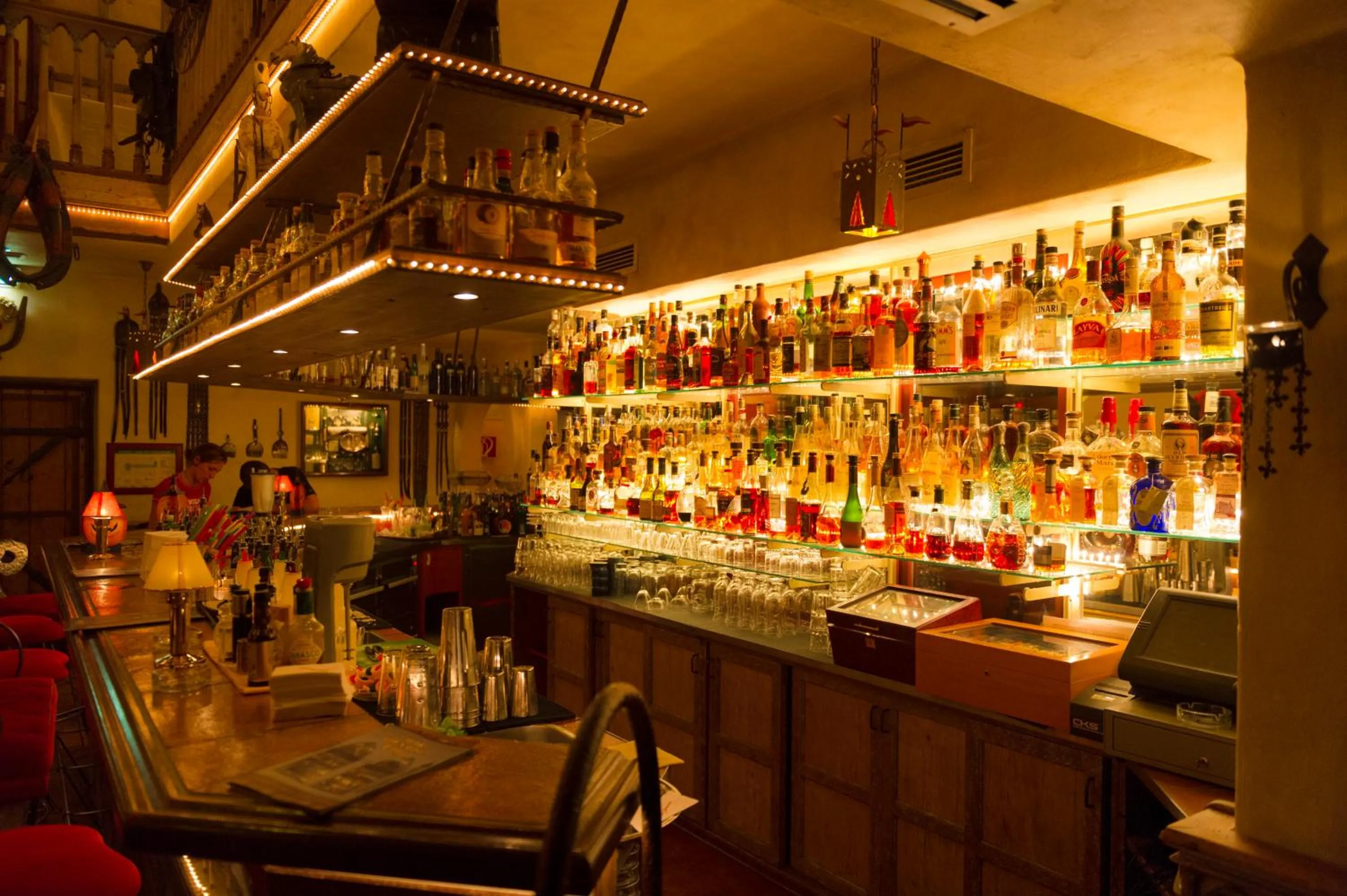 Lounge or bar in 4-Sterne Burghotel Castillo Alcazar, Europa-Park Erlebnis-Resort