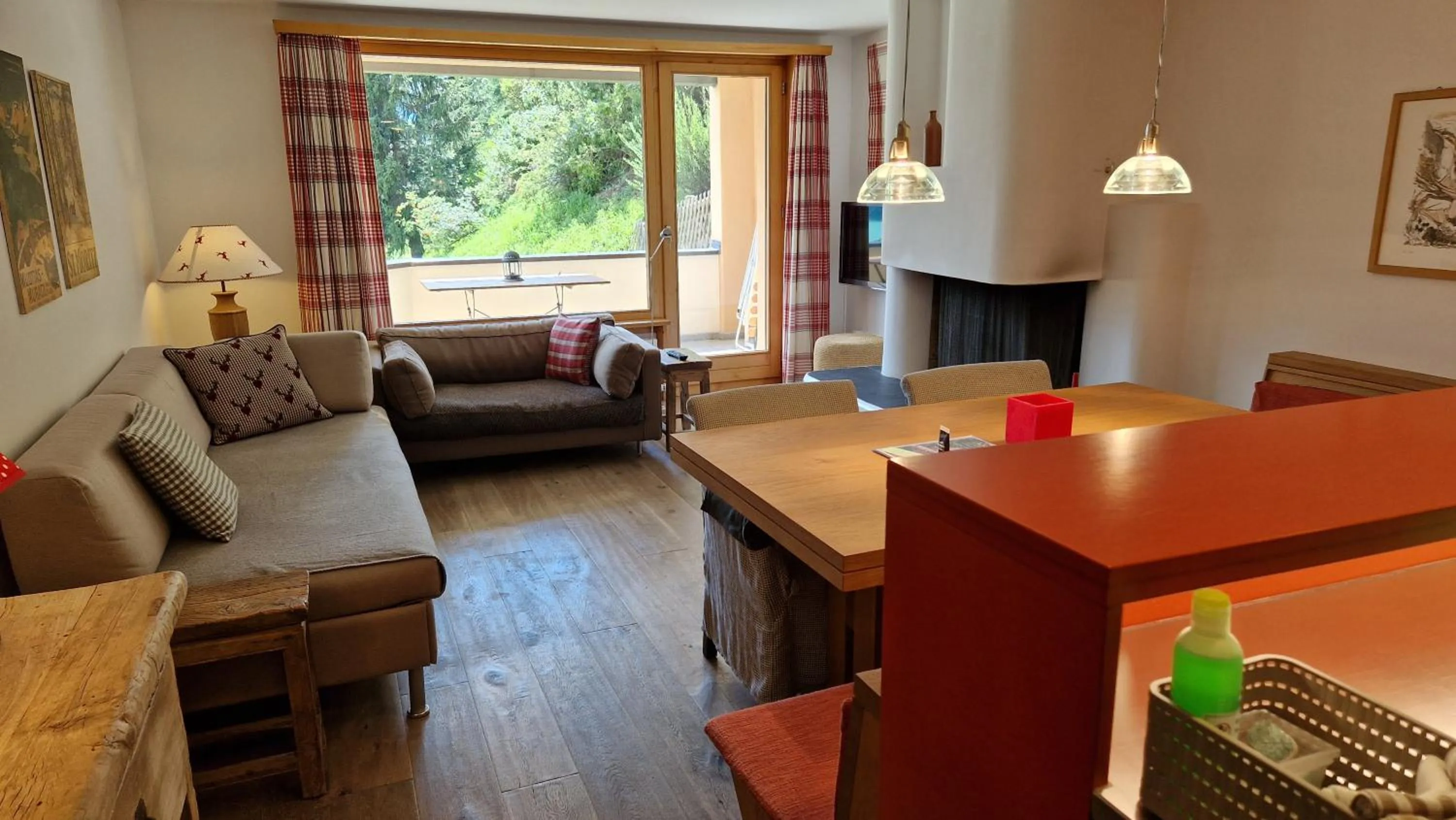 Living room in Aparthotel Chesa Bellaval