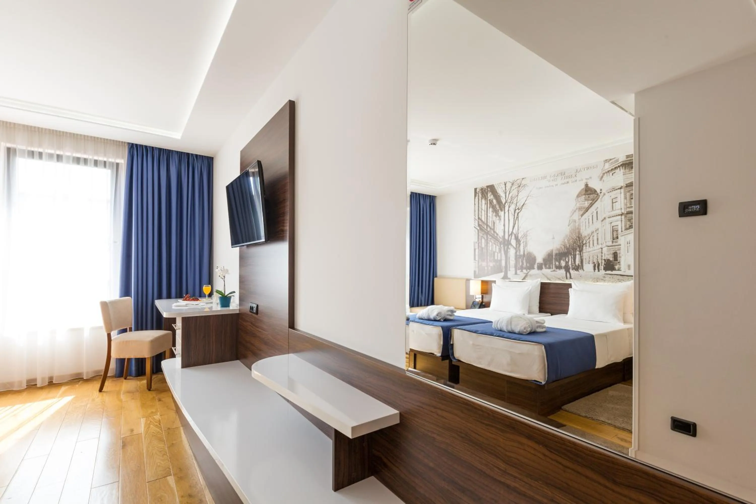 TV and multimedia, Bed in Abba Hotel